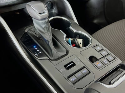 2023 Toyota Highlander Base