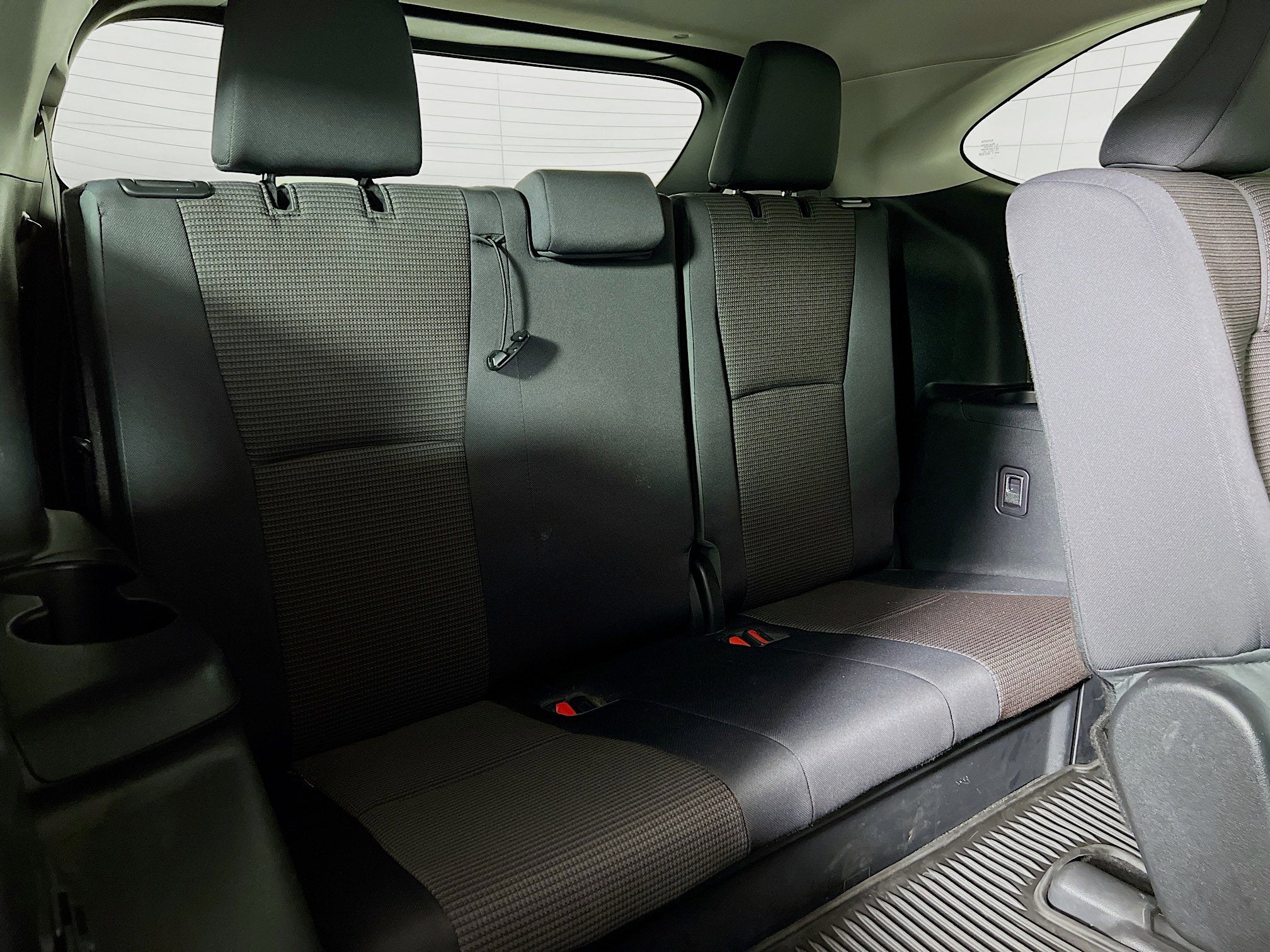 2023 Toyota Highlander Base