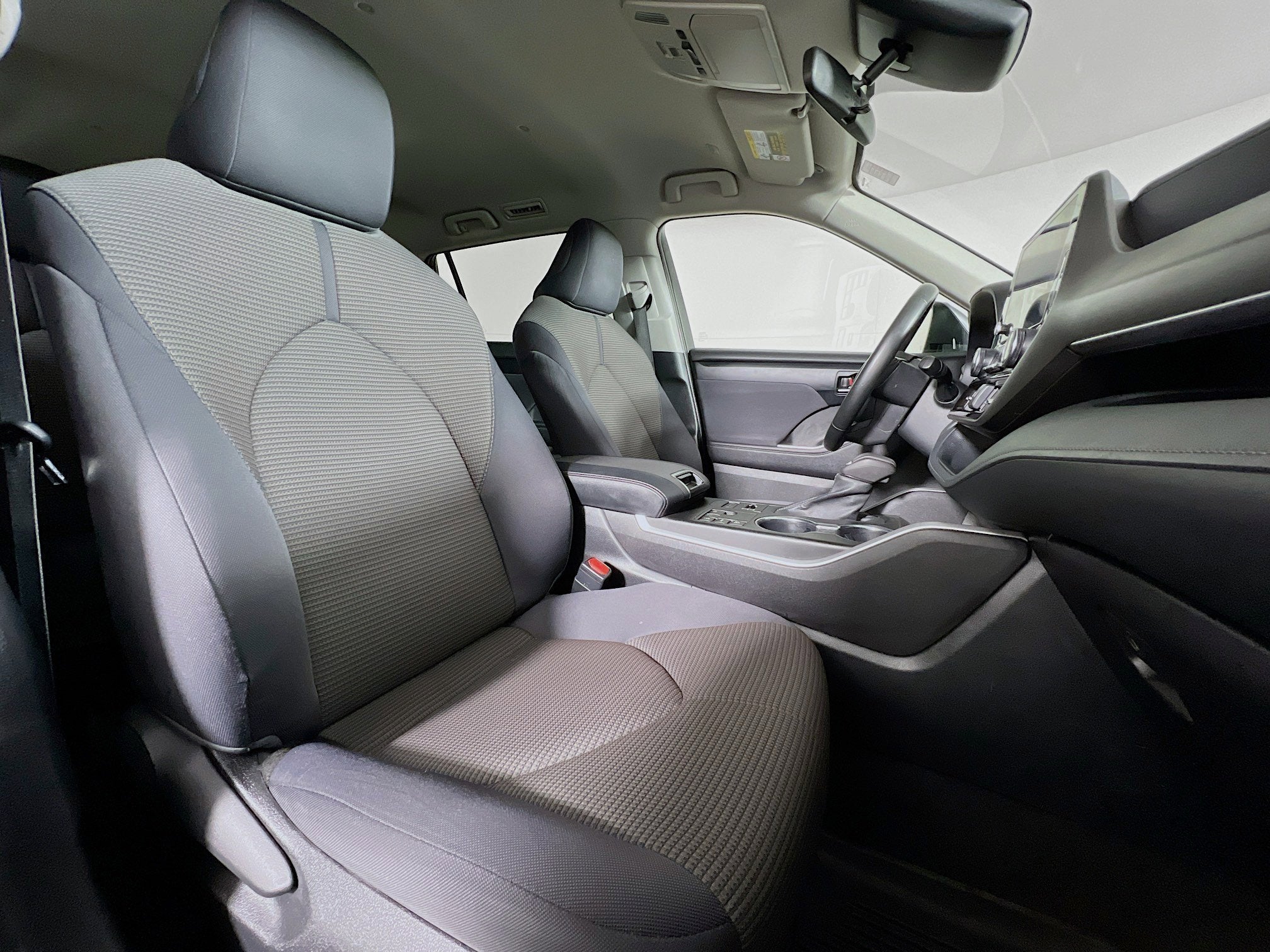 2023 Toyota Highlander Base