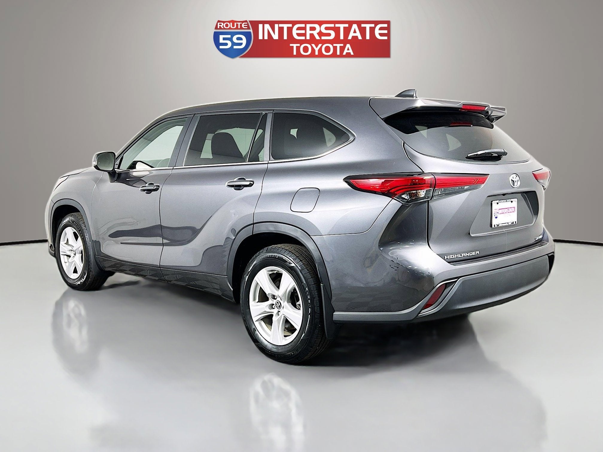 2023 Toyota Highlander Base