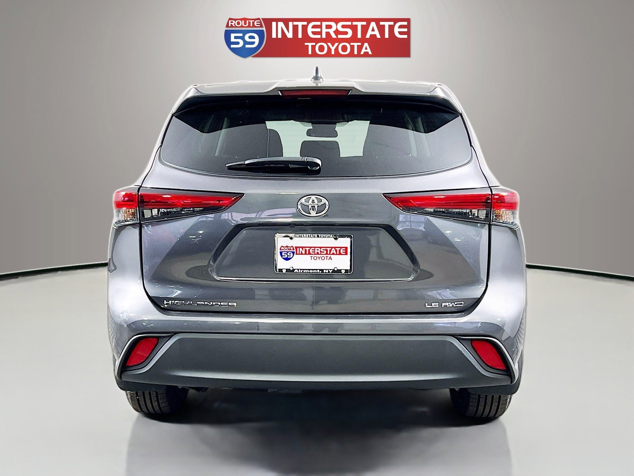 2023 Toyota Highlander Base