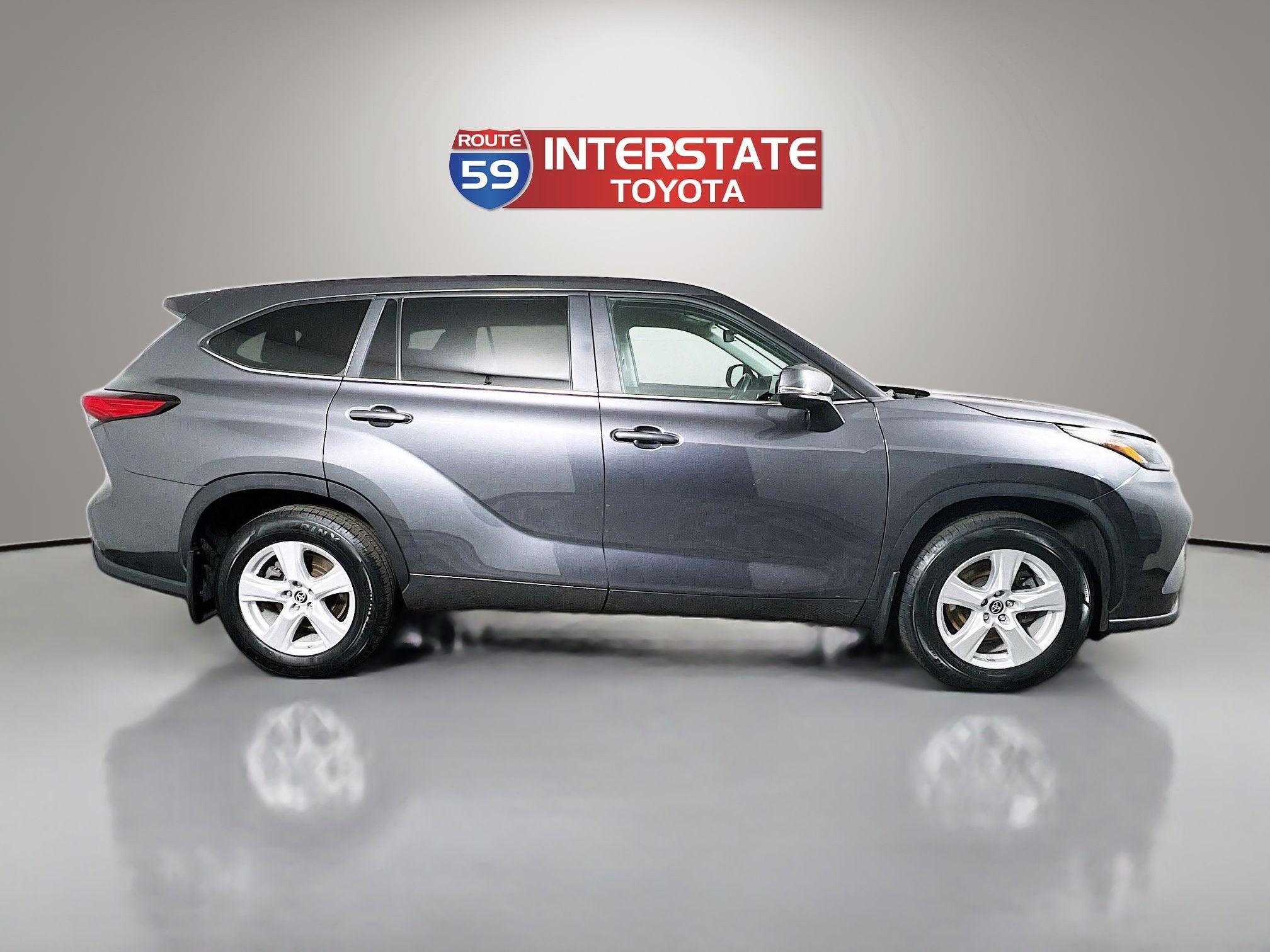 2023 Toyota Highlander Base