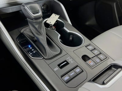 2023 Toyota Highlander Base