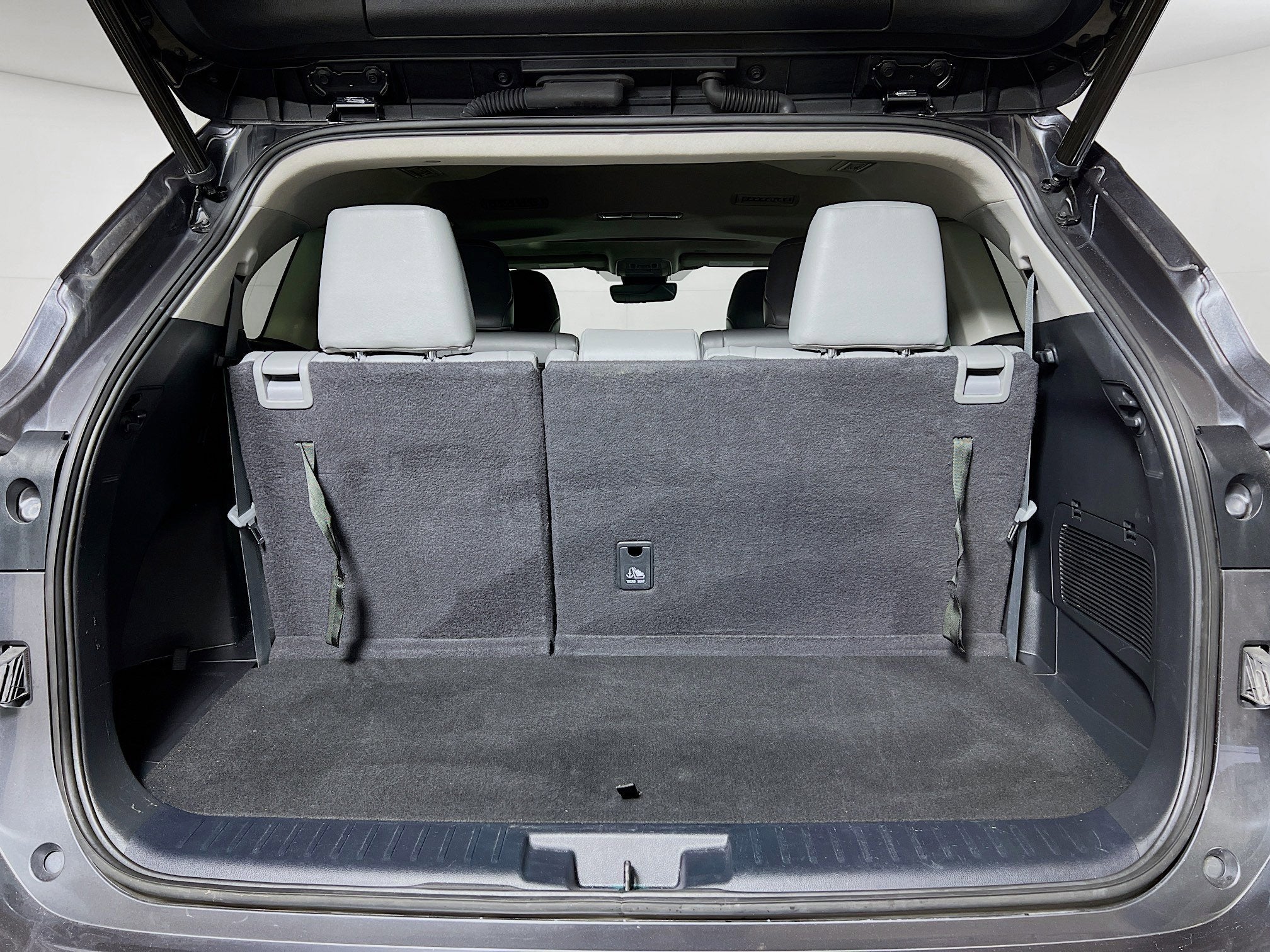 2023 Toyota Highlander Base