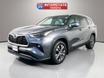 2023 Toyota Highlander Base