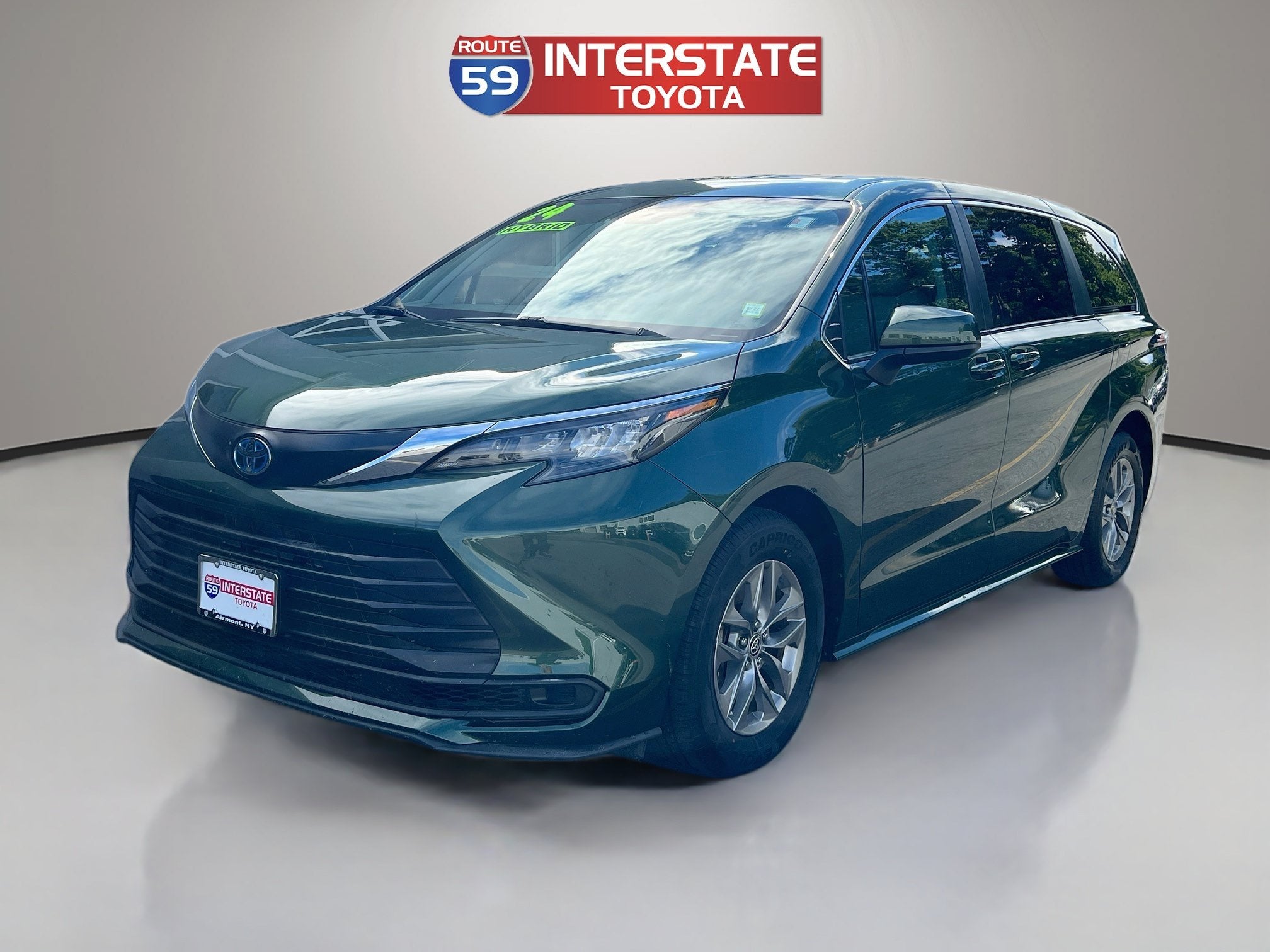 2024 Toyota Sienna LE