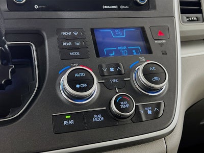 2020 Toyota Sienna Base