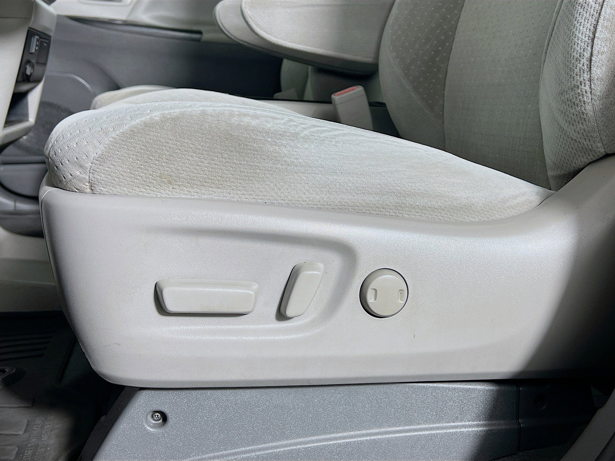 2020 Toyota Sienna Base