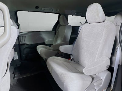 2020 Toyota Sienna Base