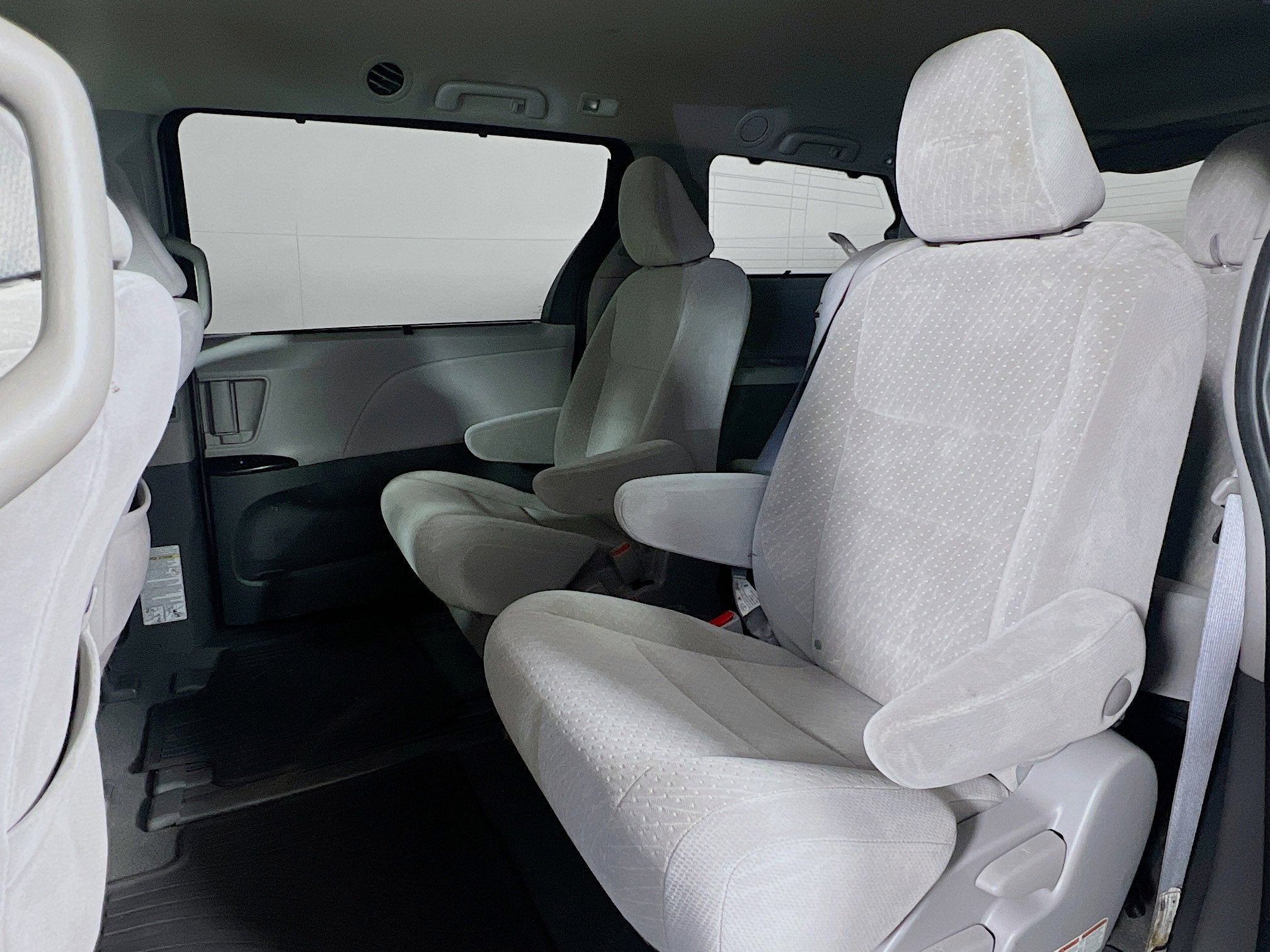 2020 Toyota Sienna Base
