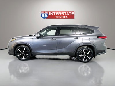 2022 Toyota Highlander XSE