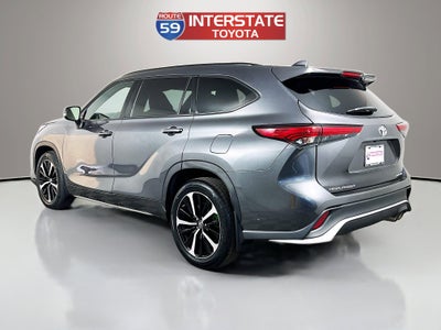2022 Toyota Highlander XSE