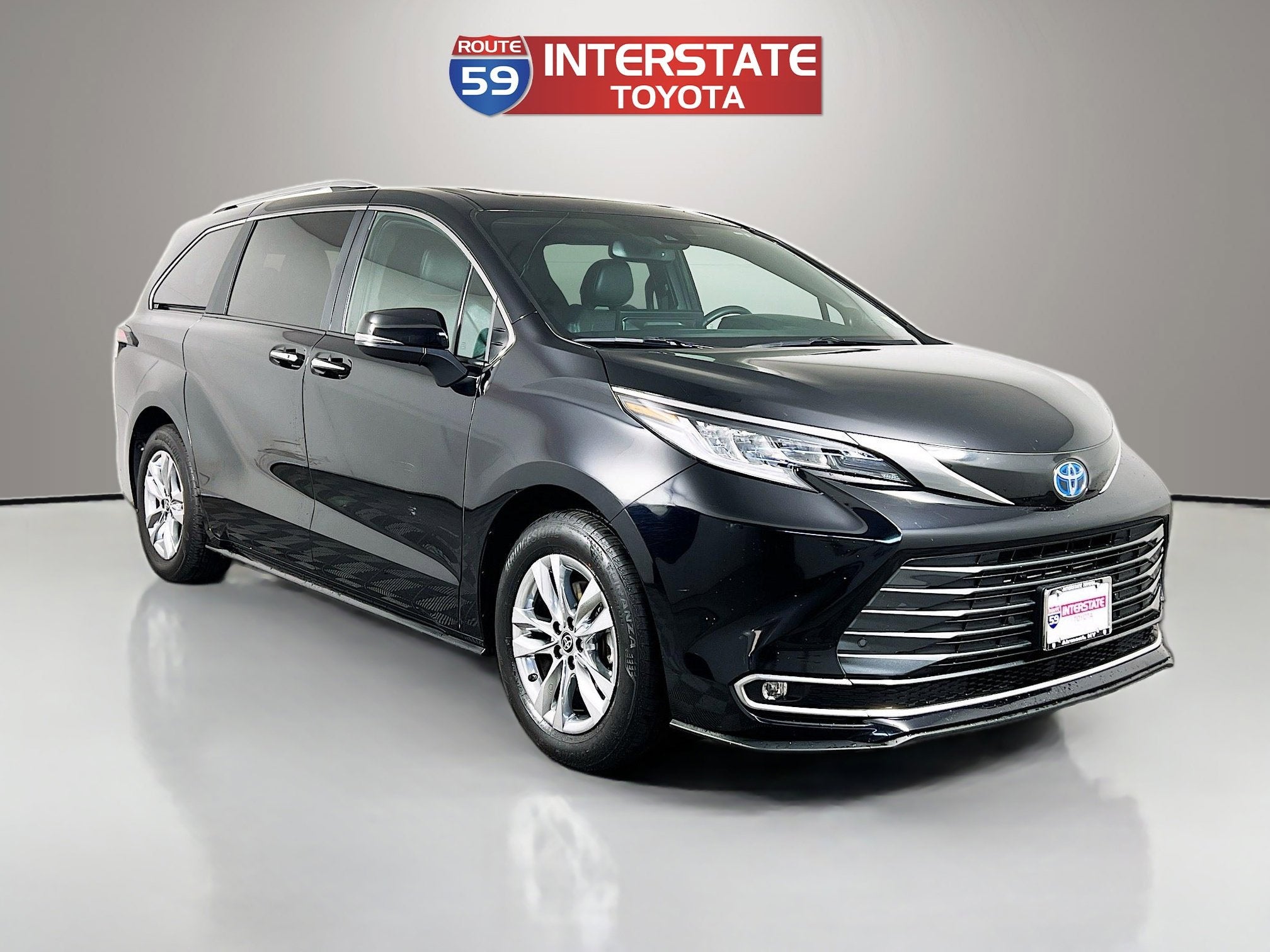 2025 Toyota Sienna Limited