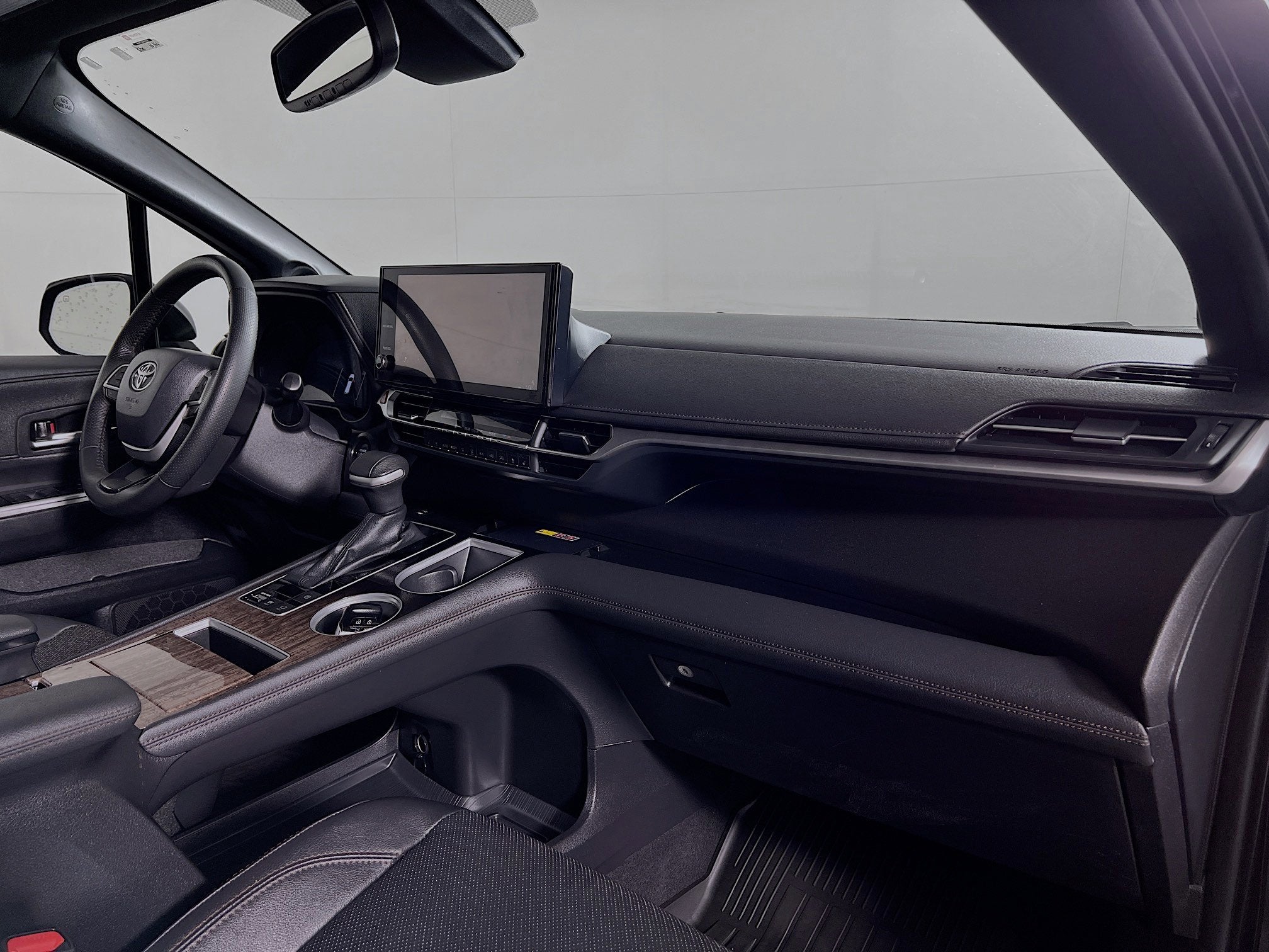2025 Toyota Sienna Limited