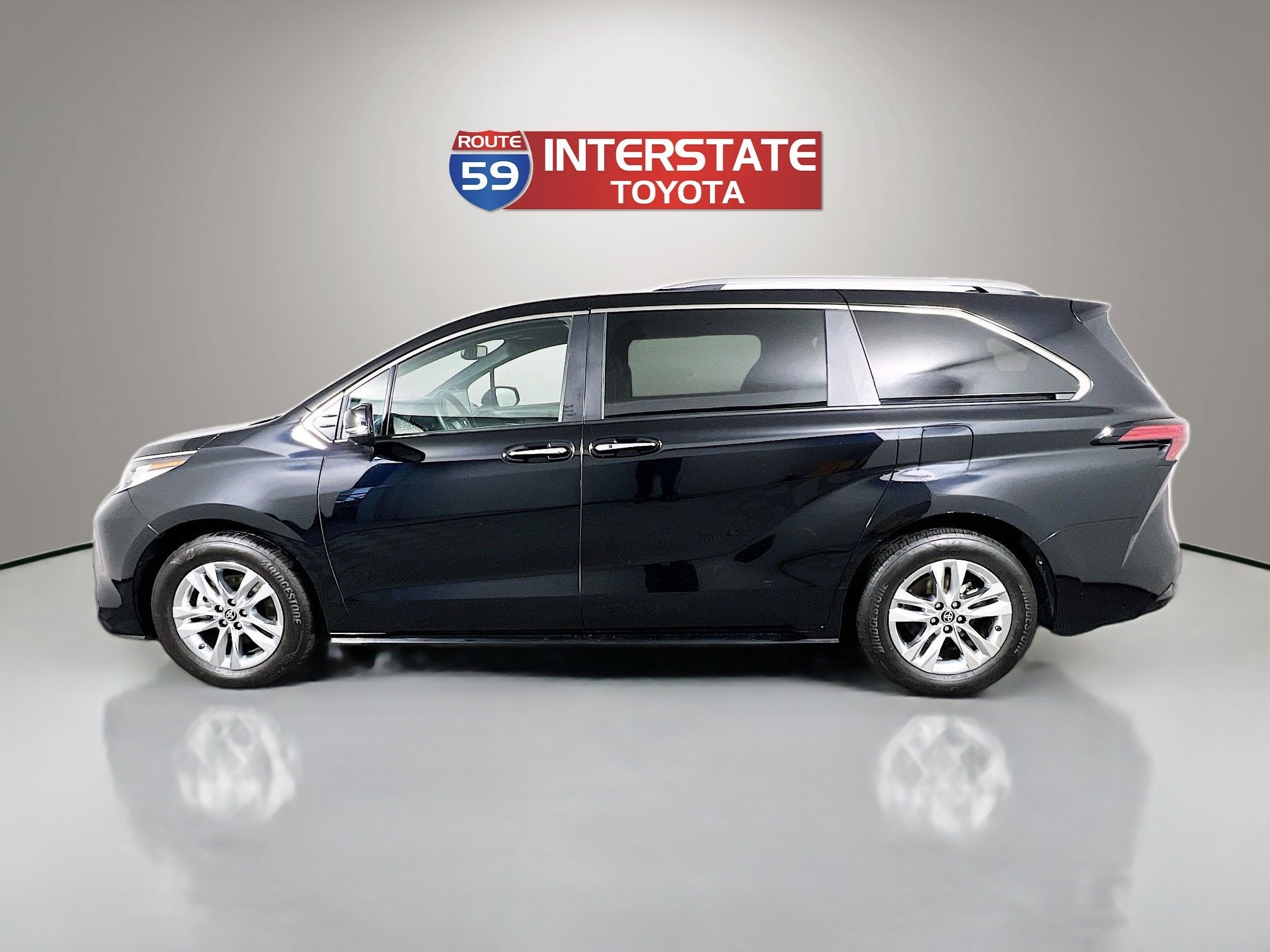 2025 Toyota Sienna Limited