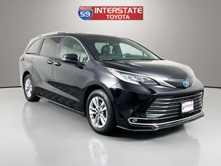 2025 Toyota Sienna Limited