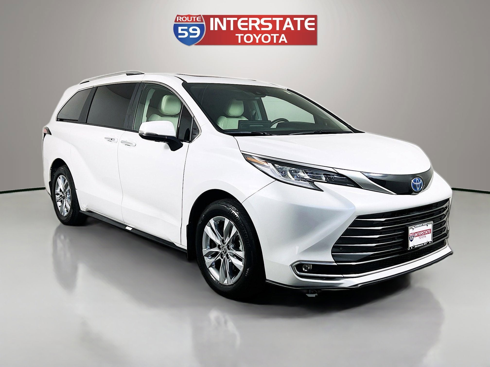 2025 Toyota Sienna Limited