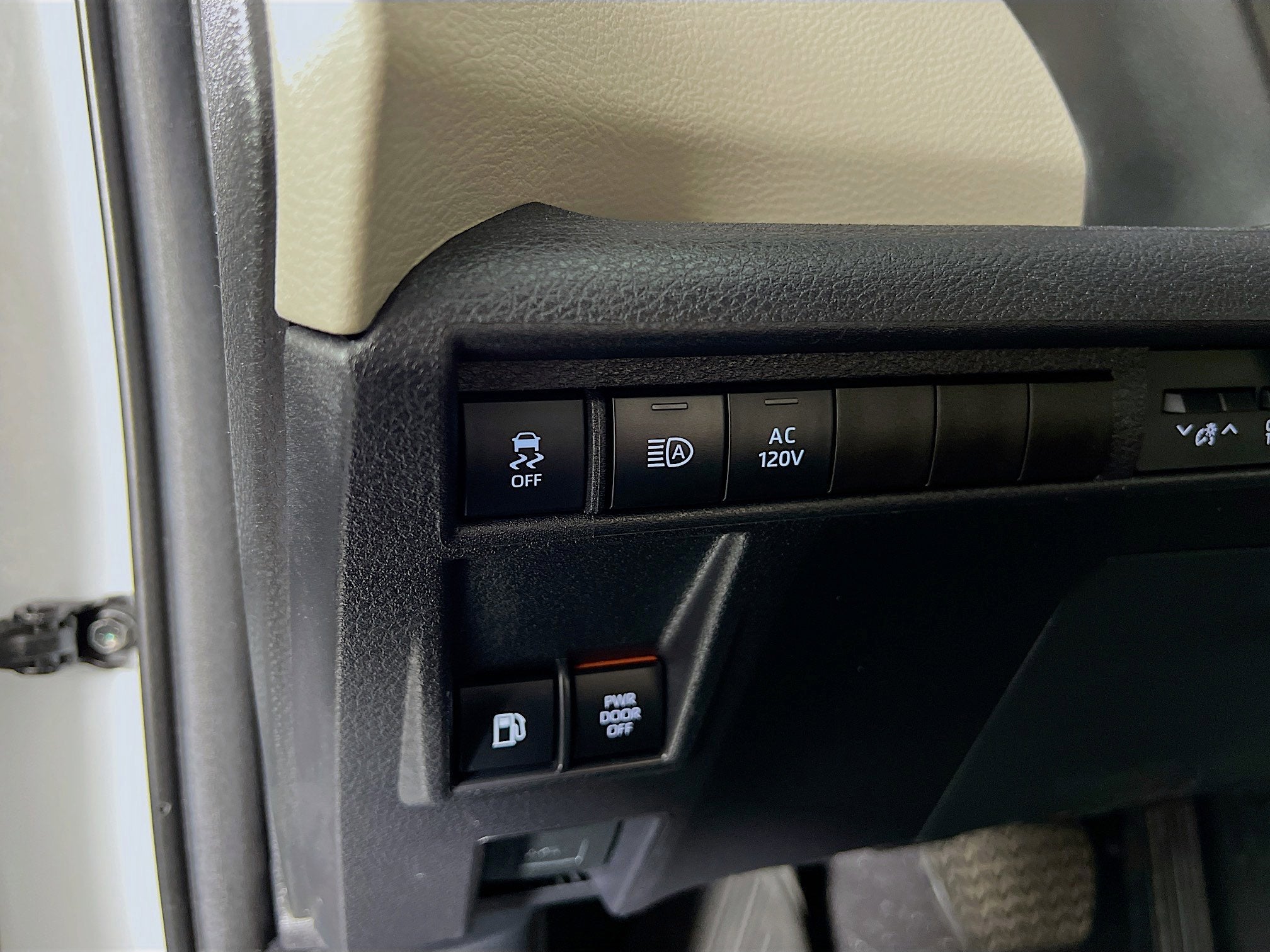 2025 Toyota Sienna Limited