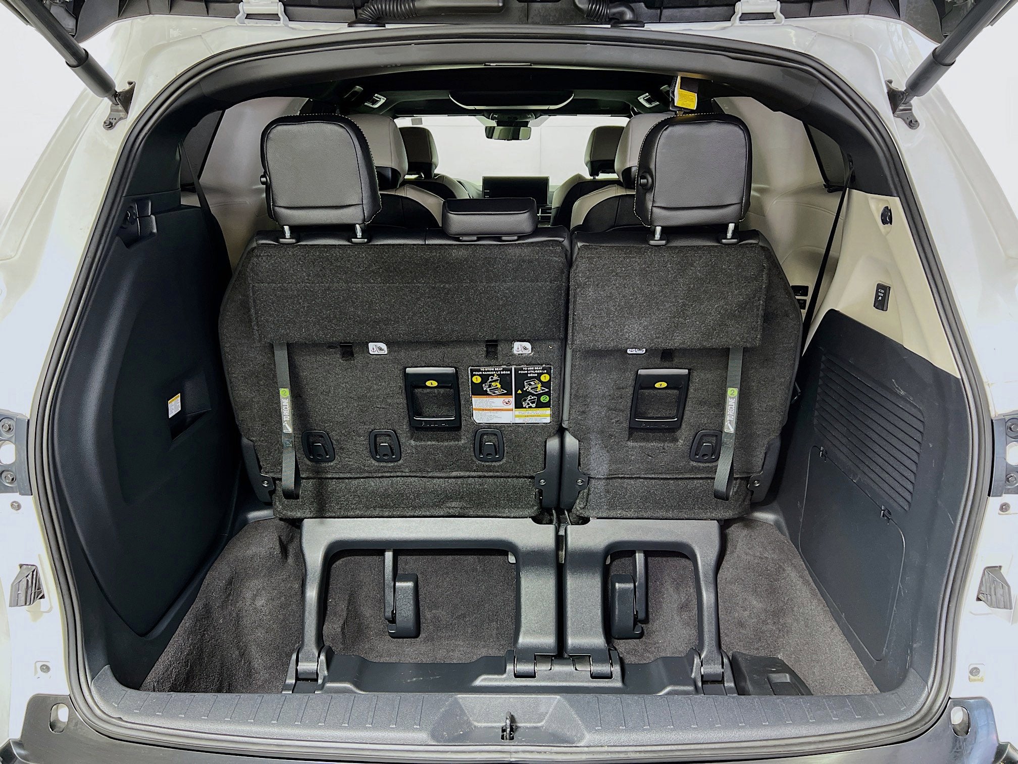 2025 Toyota Sienna Limited