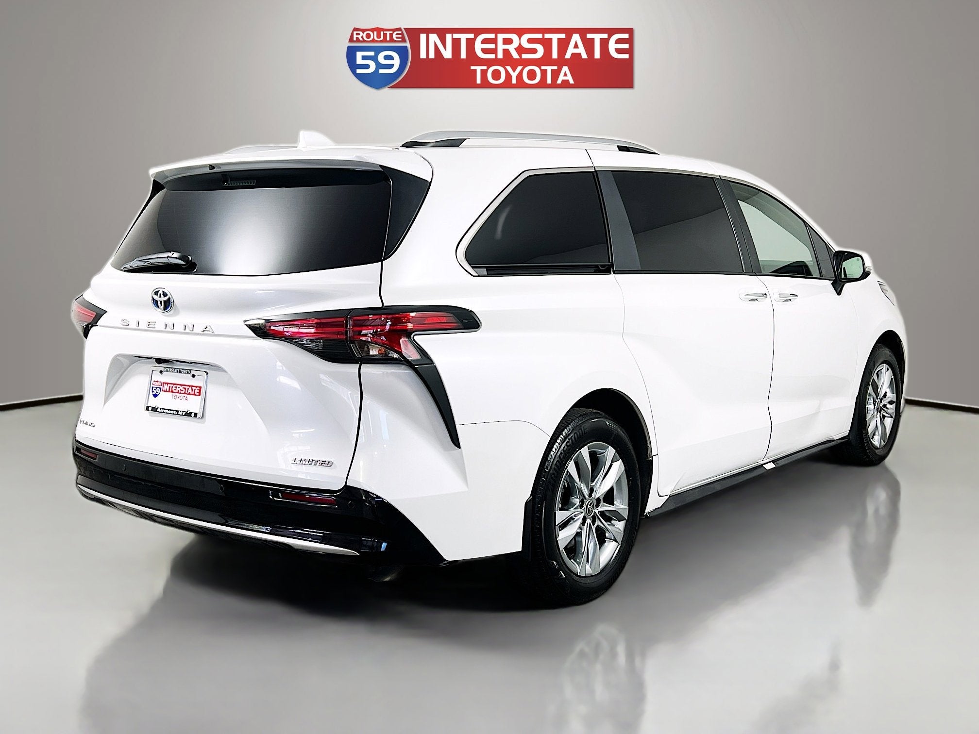 2025 Toyota Sienna Limited