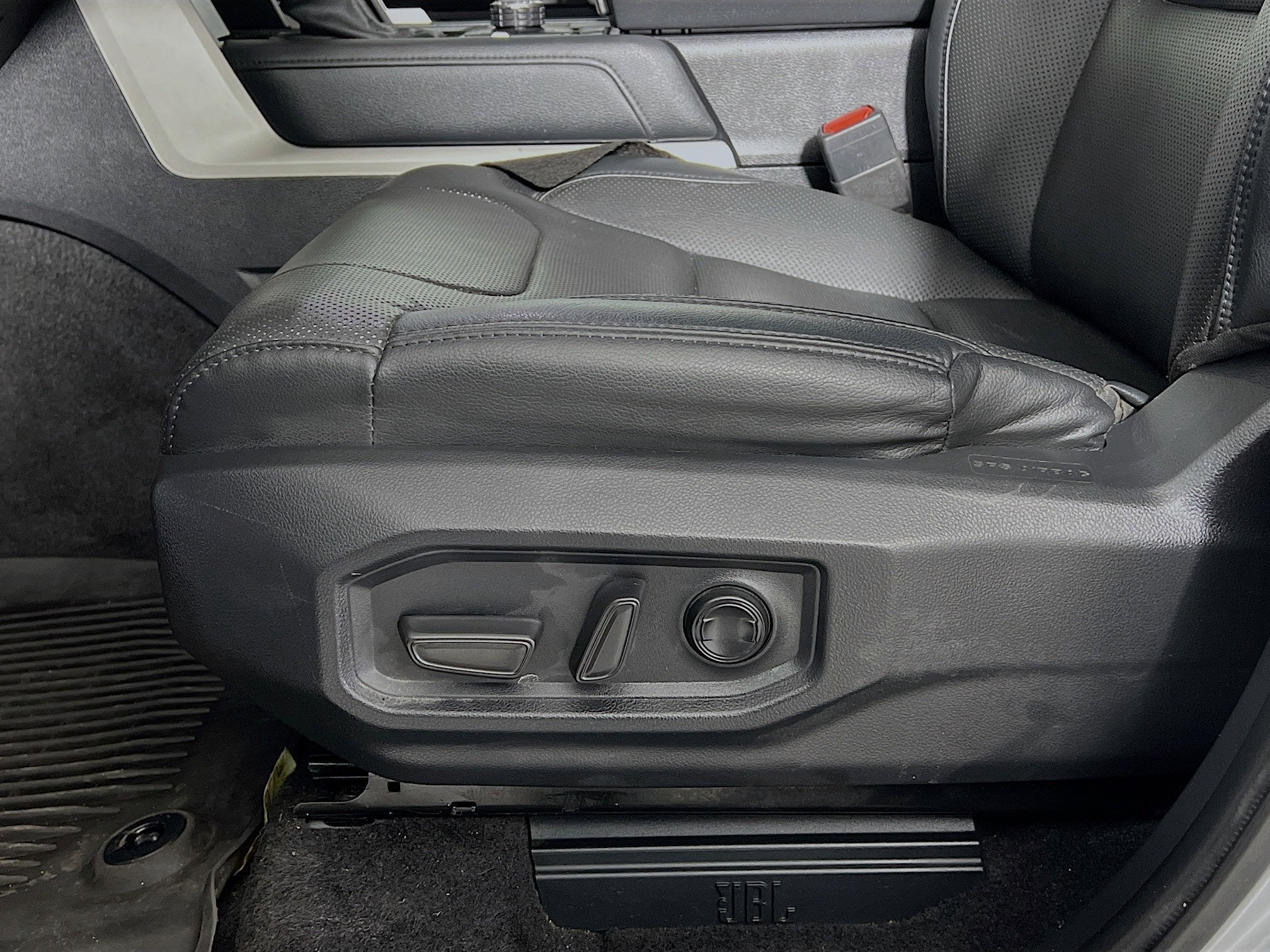 2023 Toyota Tundra 4WD Limited