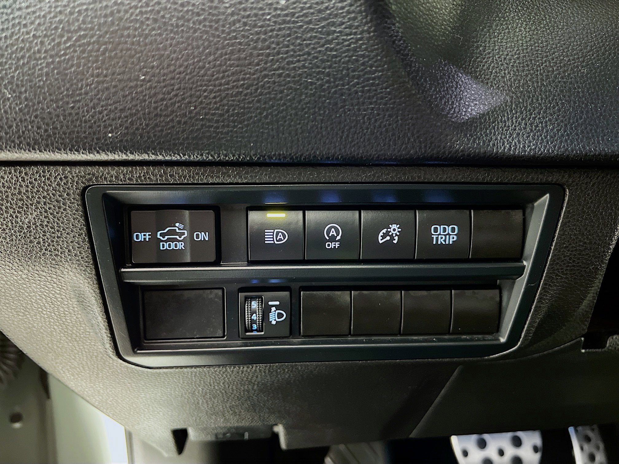 2024 Toyota Tundra 4WD SR5