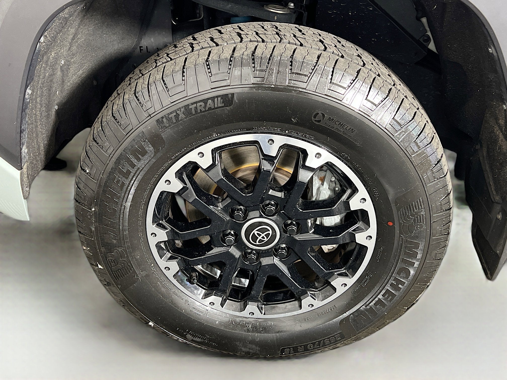 2024 Toyota Tundra 4WD SR5