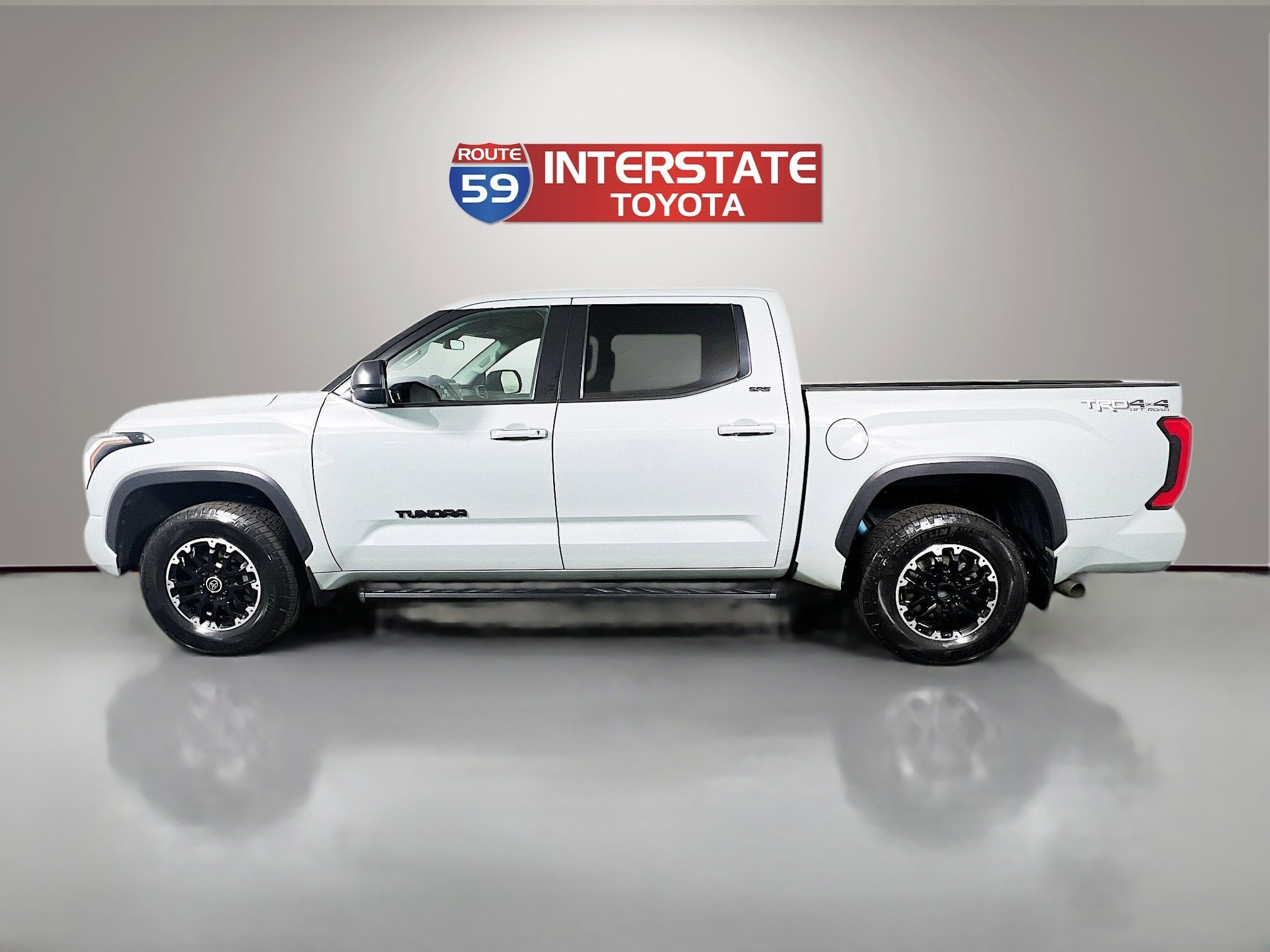 2024 Toyota Tundra 4WD SR5
