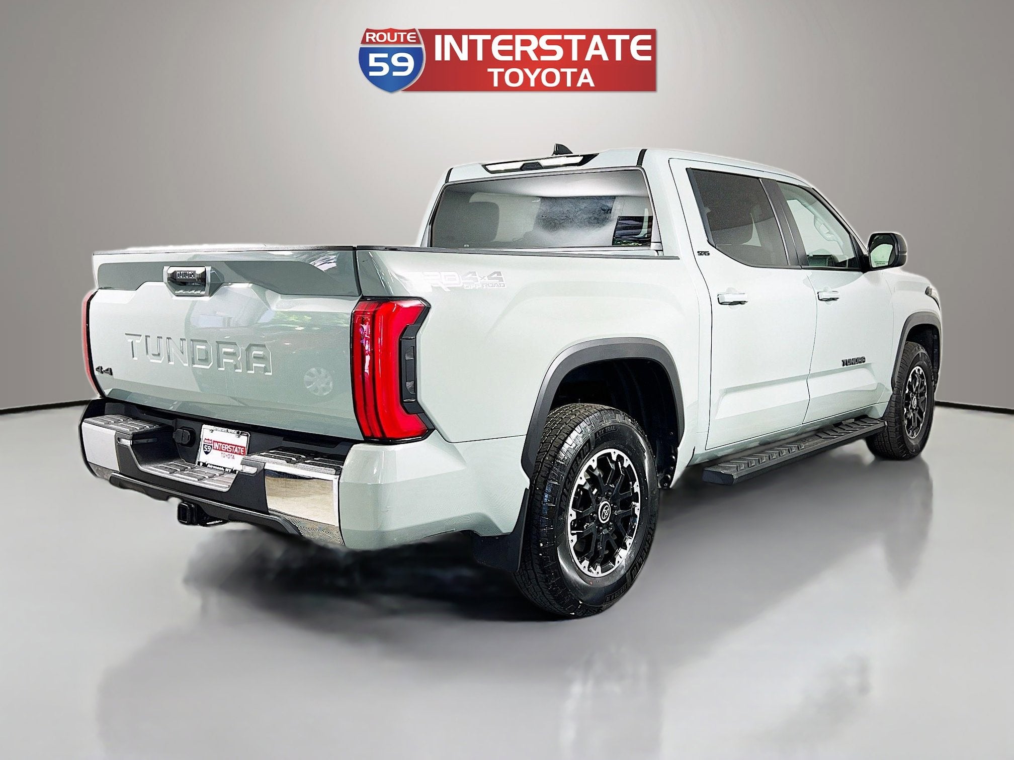 2024 Toyota Tundra 4WD SR5