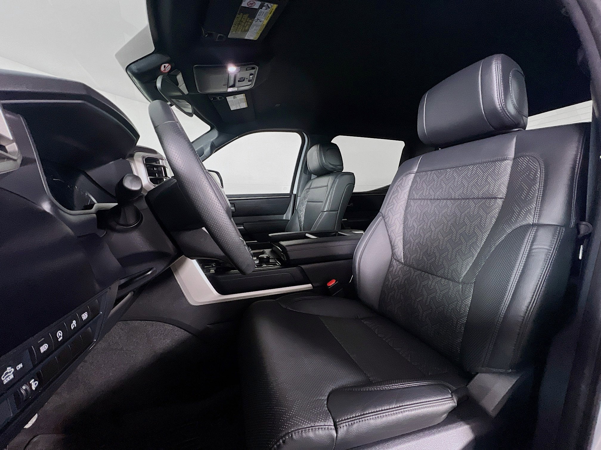 2025 Toyota Tundra 4WD SR5