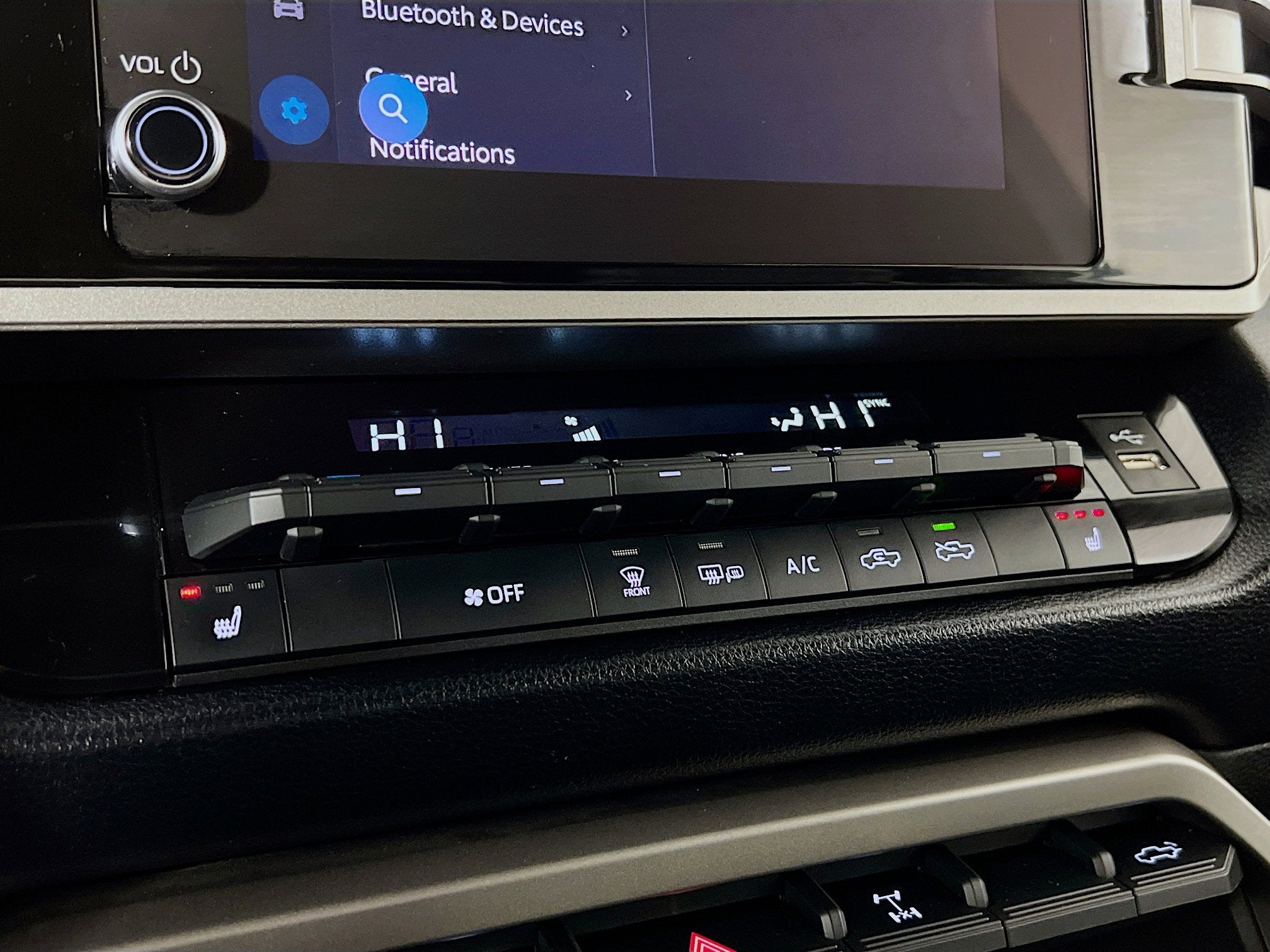 2025 Toyota Tundra 4WD SR5