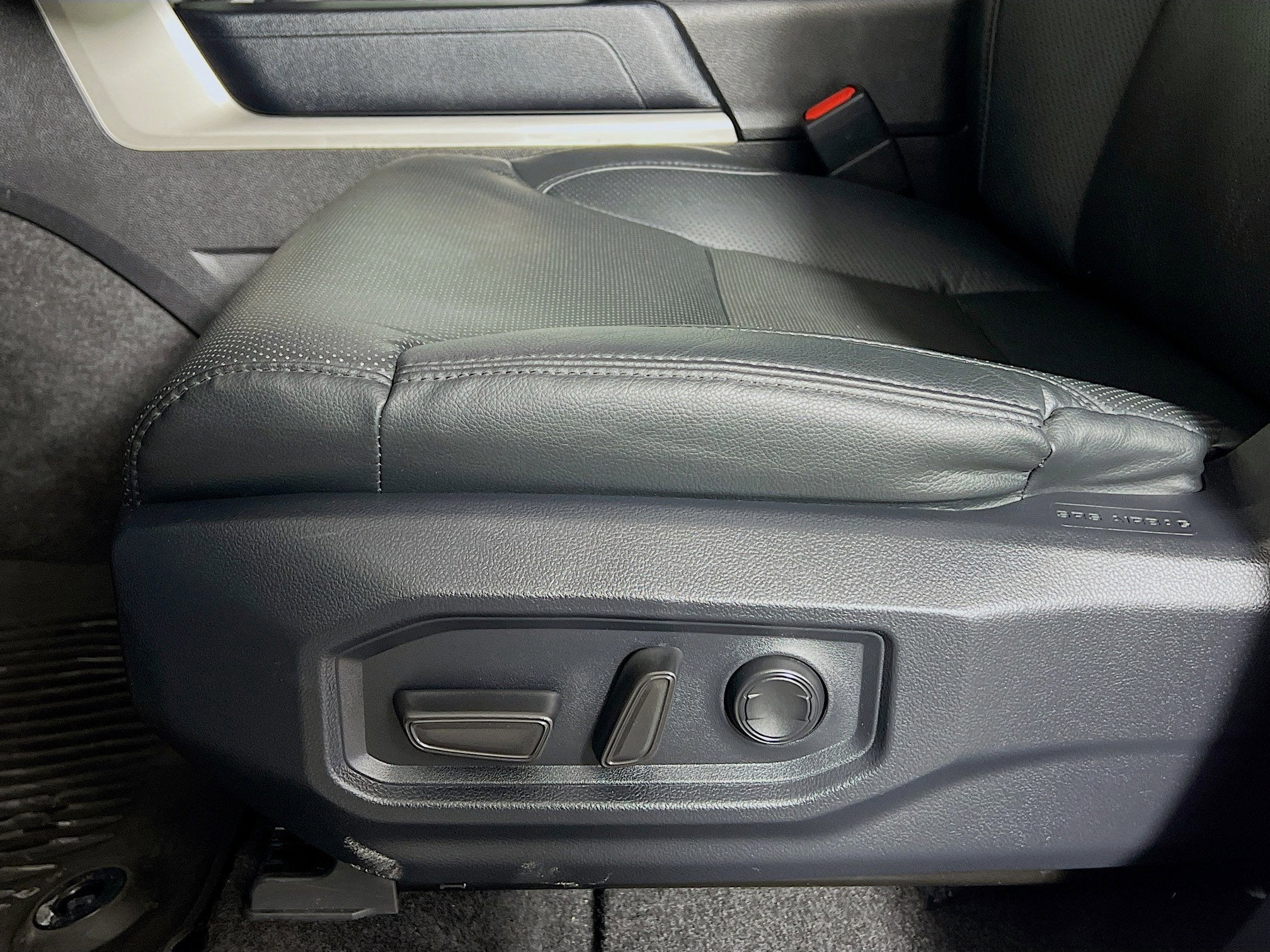 2025 Toyota Tundra 4WD SR5