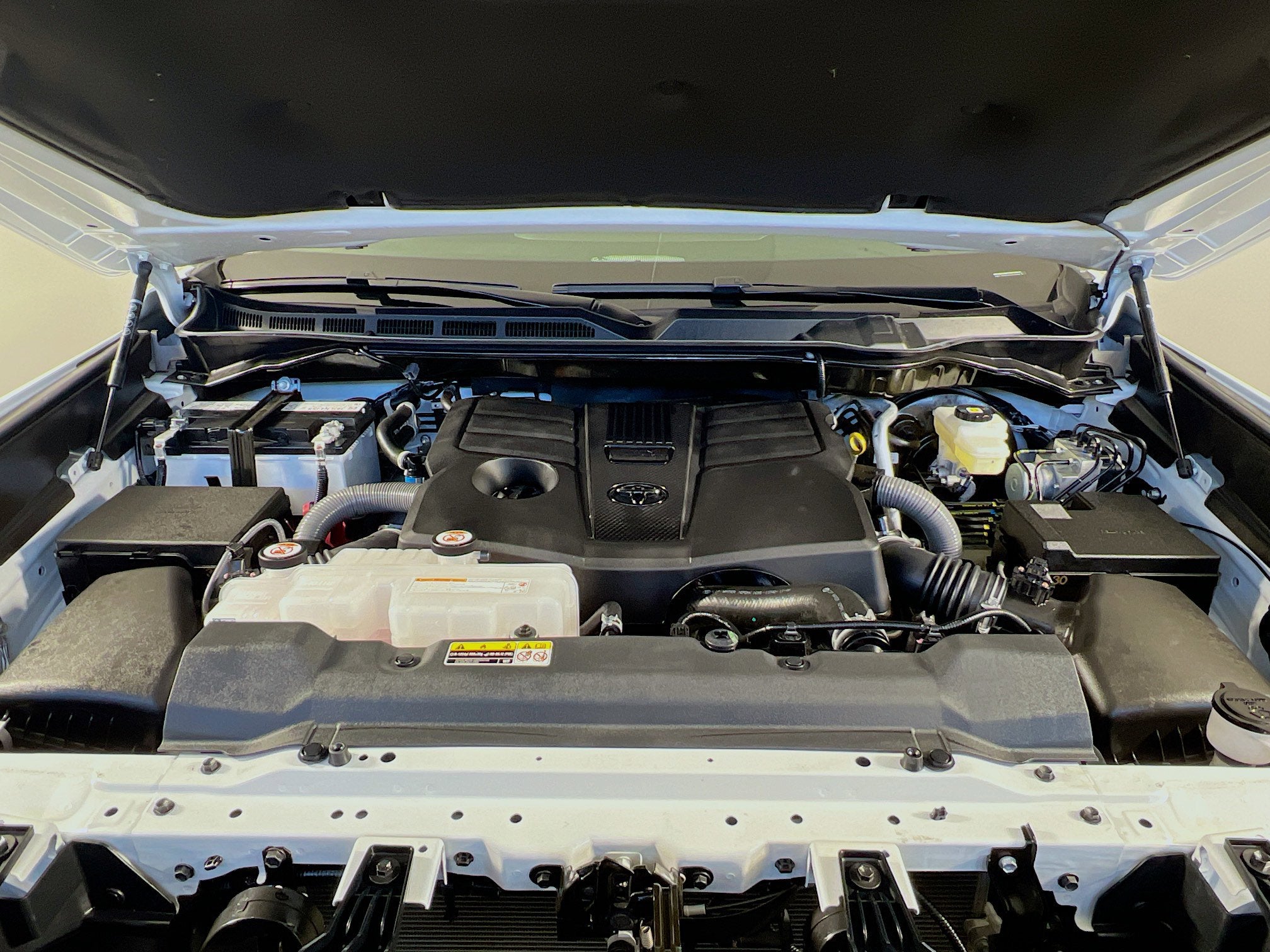 2025 Toyota Tundra 4WD SR5