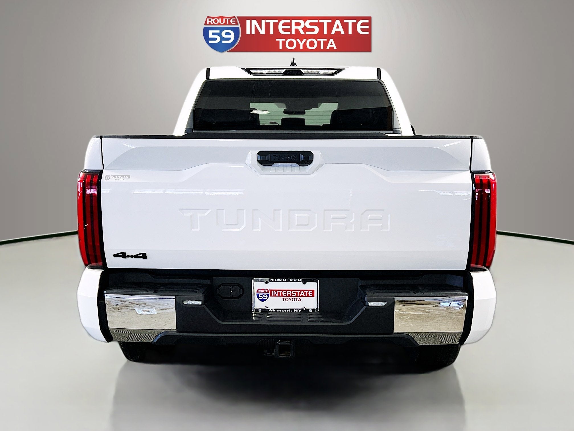 2025 Toyota Tundra 4WD SR5