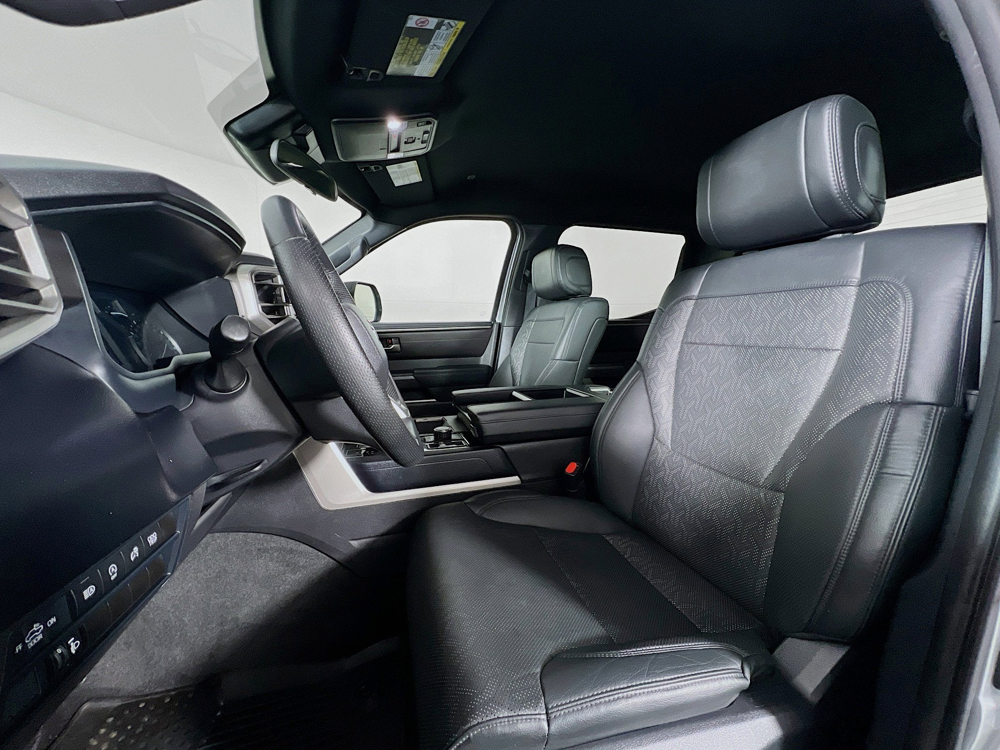 2025 Toyota Tundra 4WD SR5