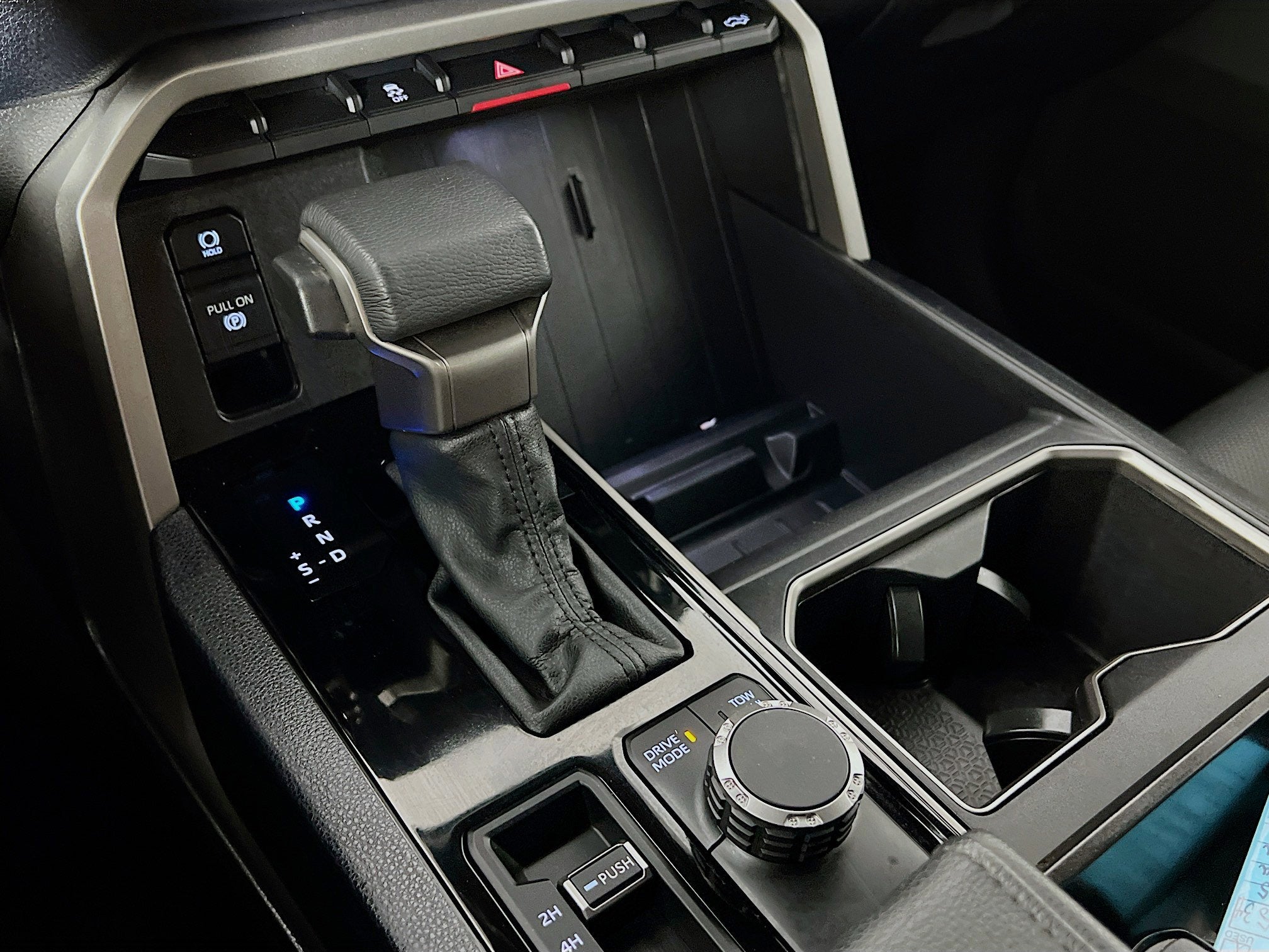 2025 Toyota Tundra 4WD SR5