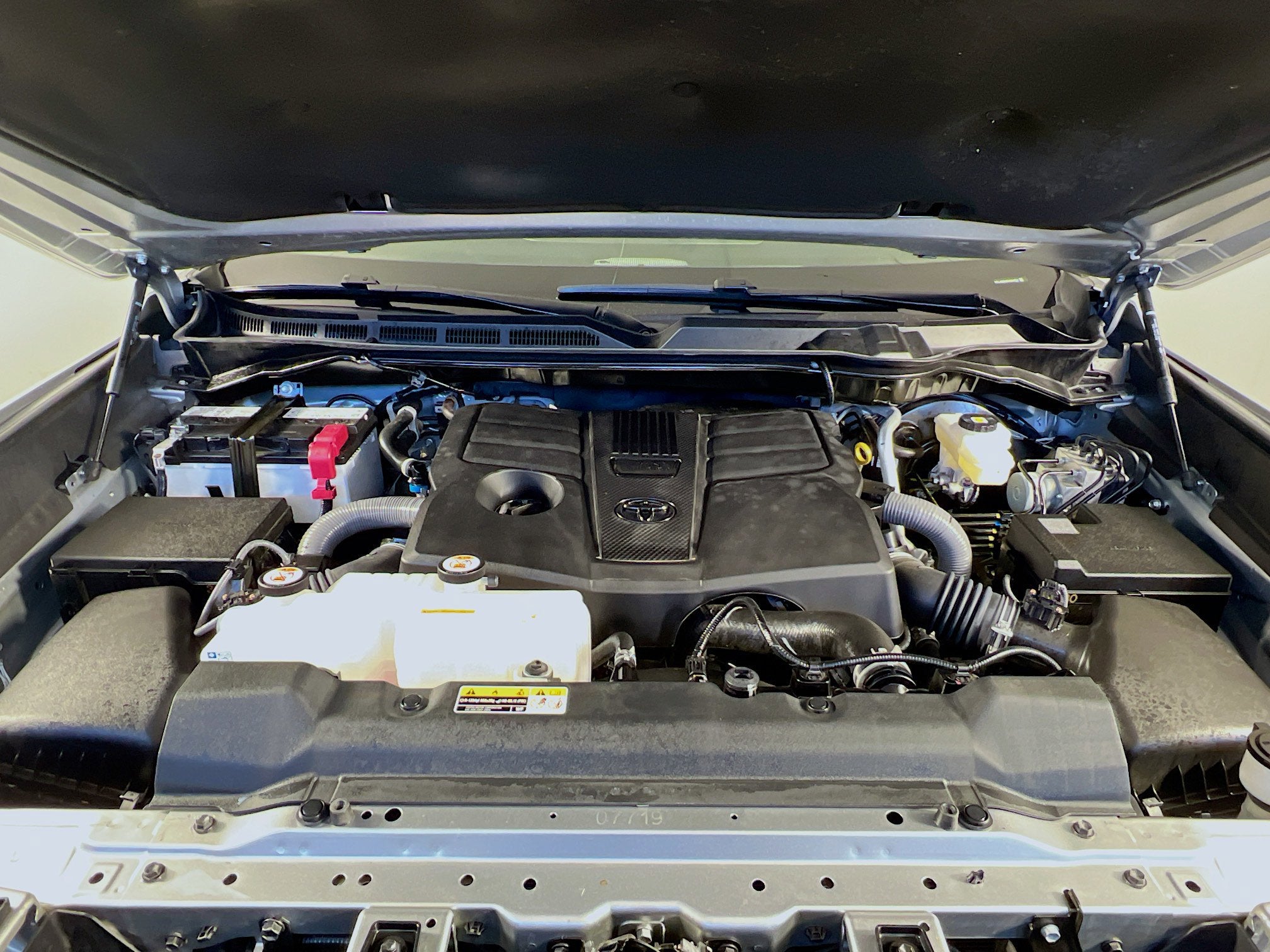 2025 Toyota Tundra 4WD SR5