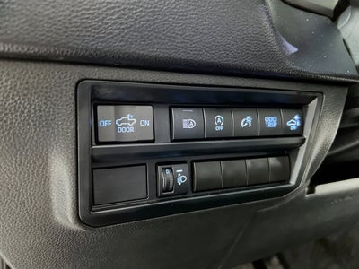 2023 Toyota Tundra 4WD SR5