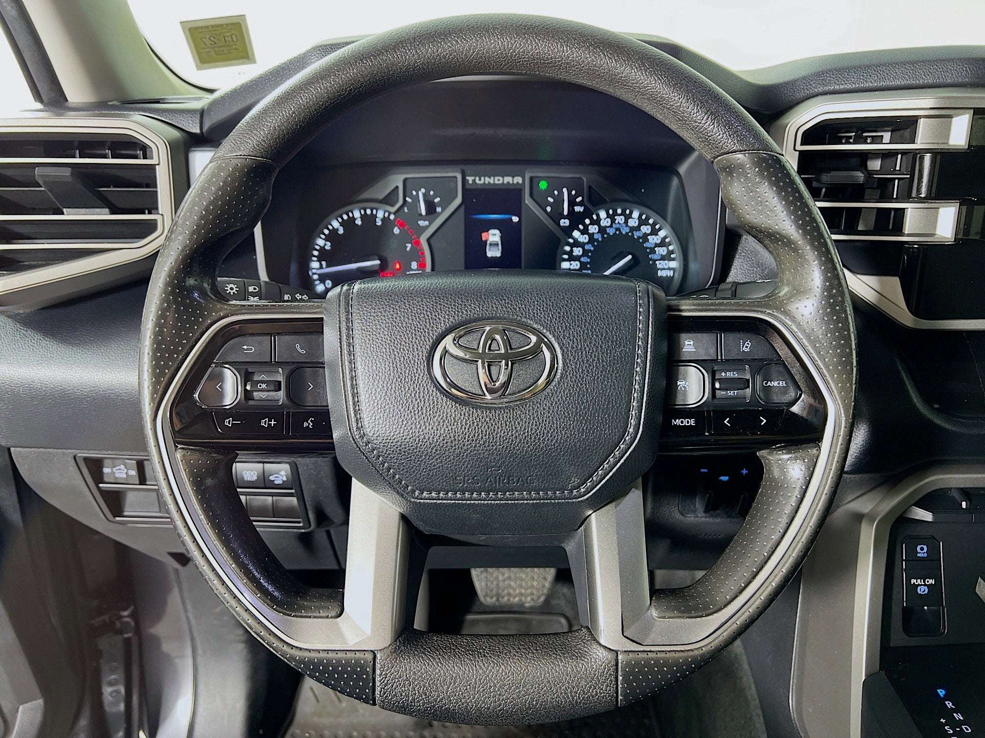 2023 Toyota Tundra 4WD SR5