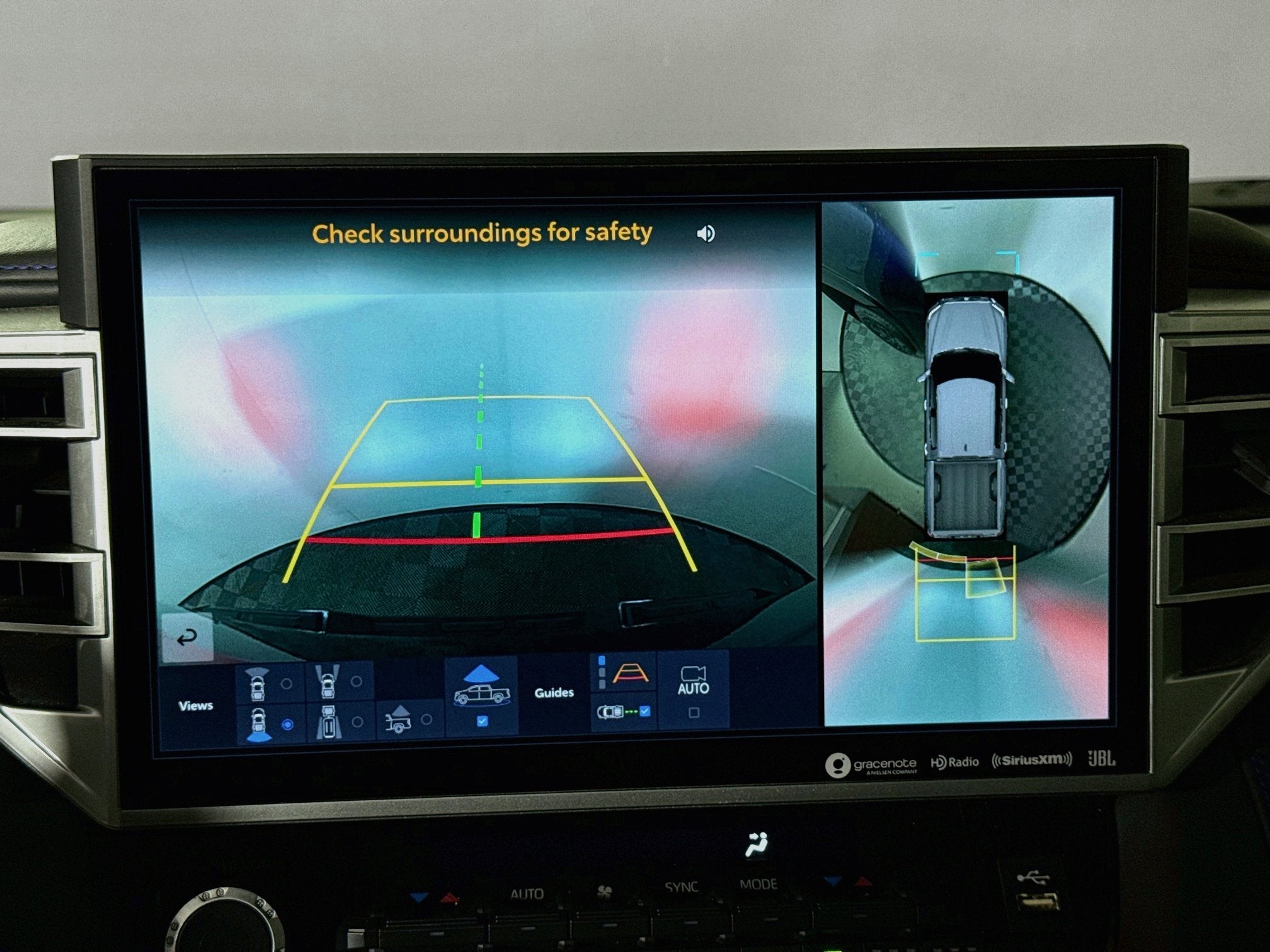 2024 Toyota Tundra Platinum - Photo 16