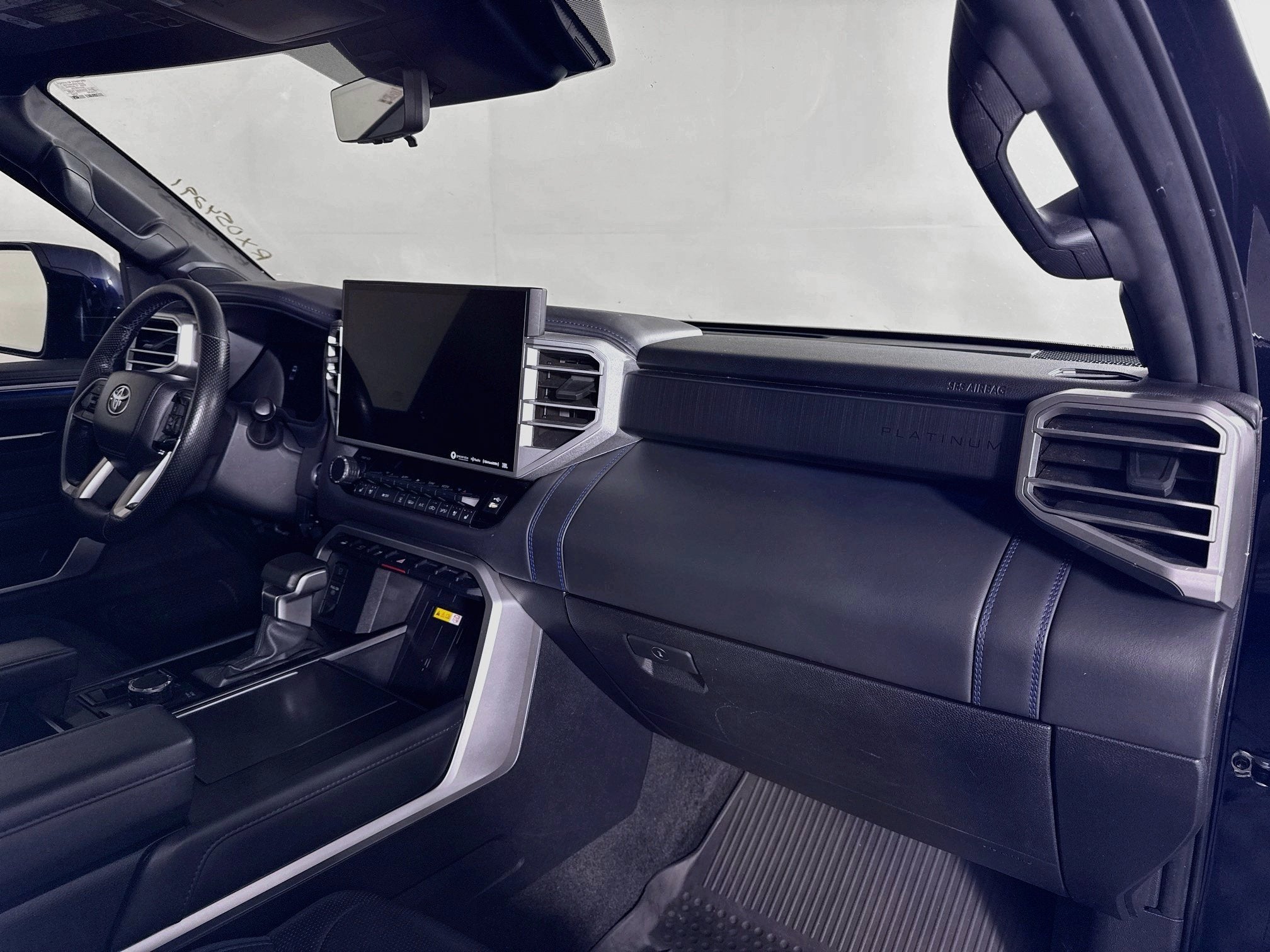 2024 Toyota Tundra Platinum - Photo 28