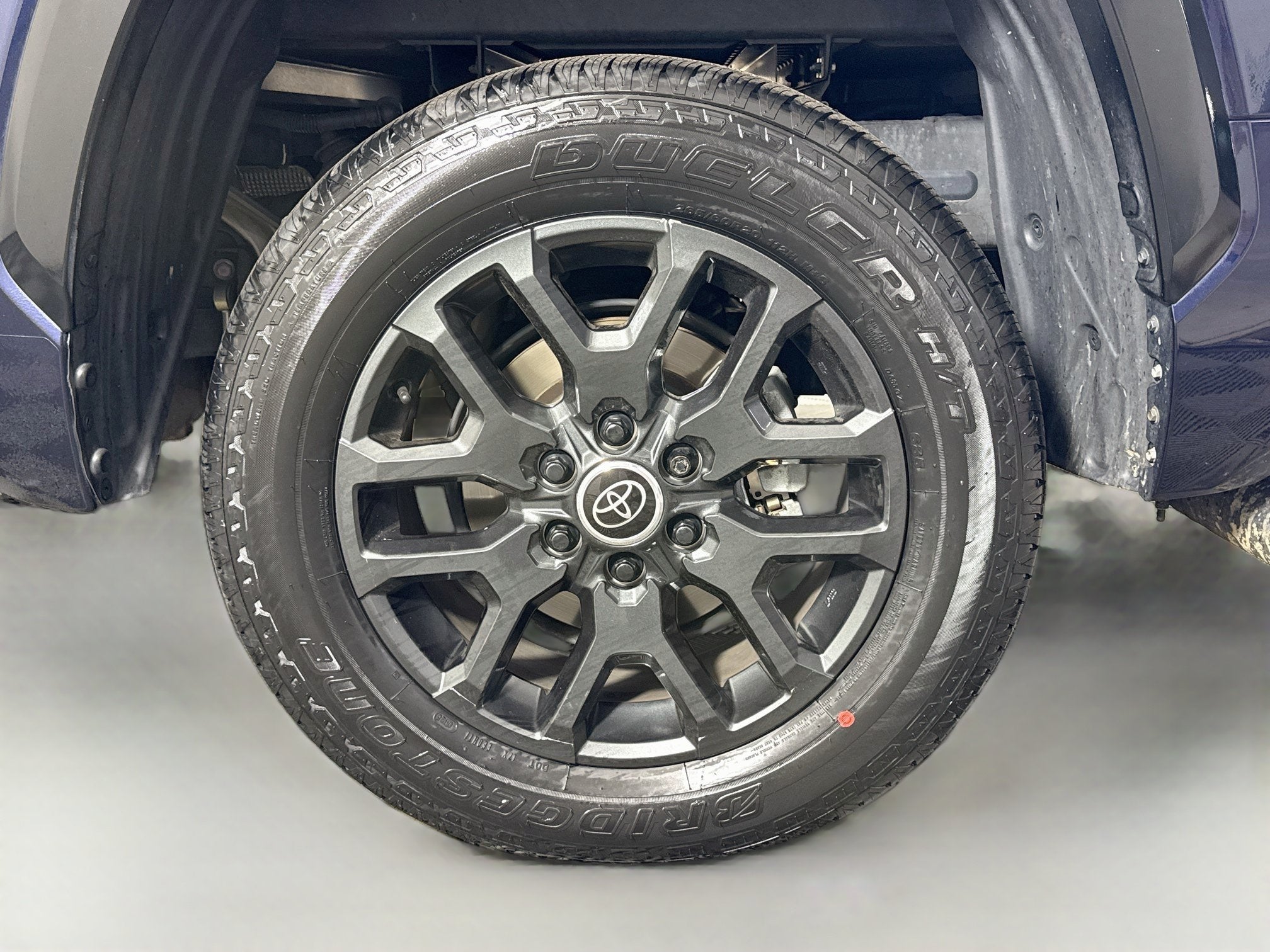 2024 Toyota Tundra Platinum - Photo 30