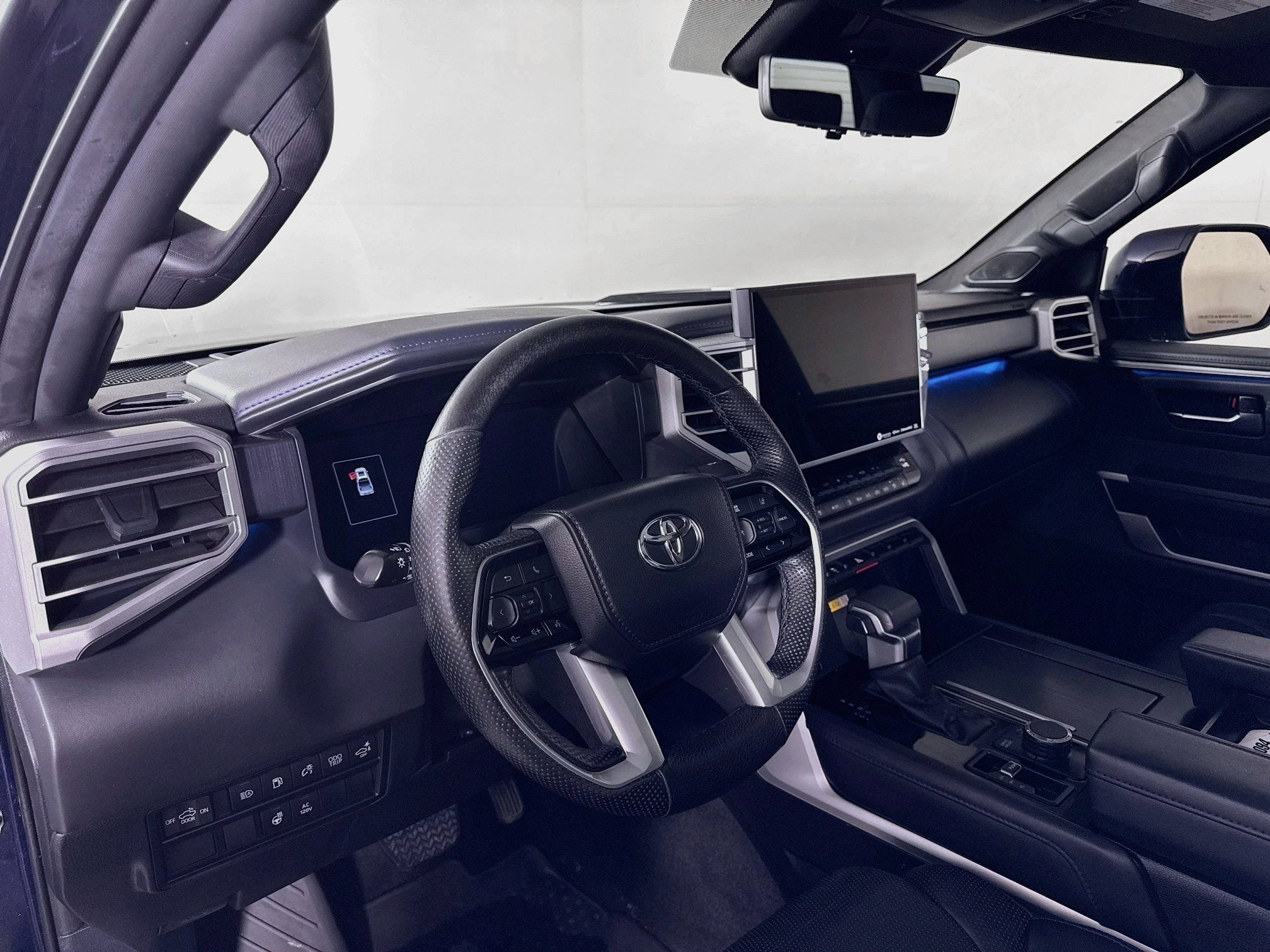 2024 Toyota Tundra Platinum - Photo 9