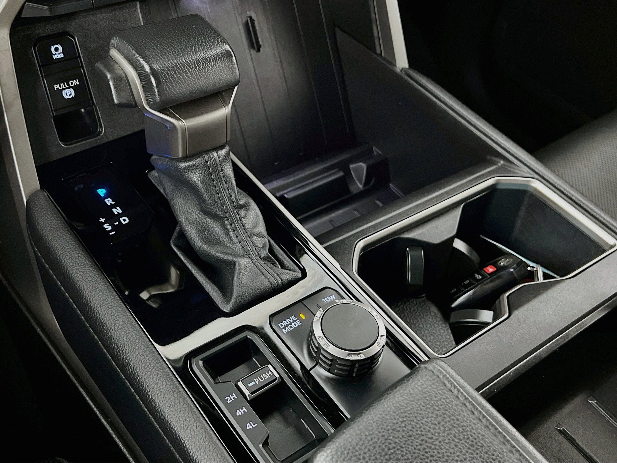 2025 Toyota Tundra 4WD Base