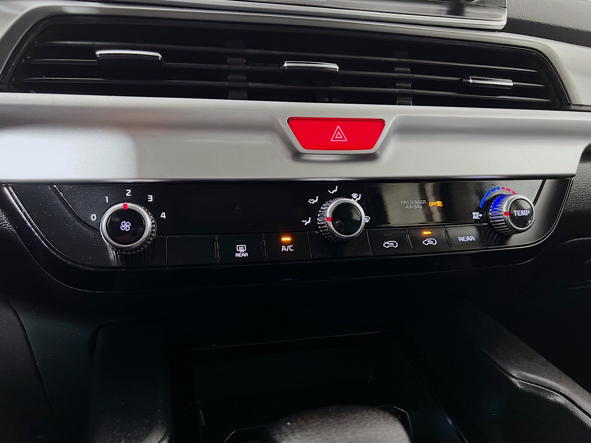 2020 Kia Telluride LX