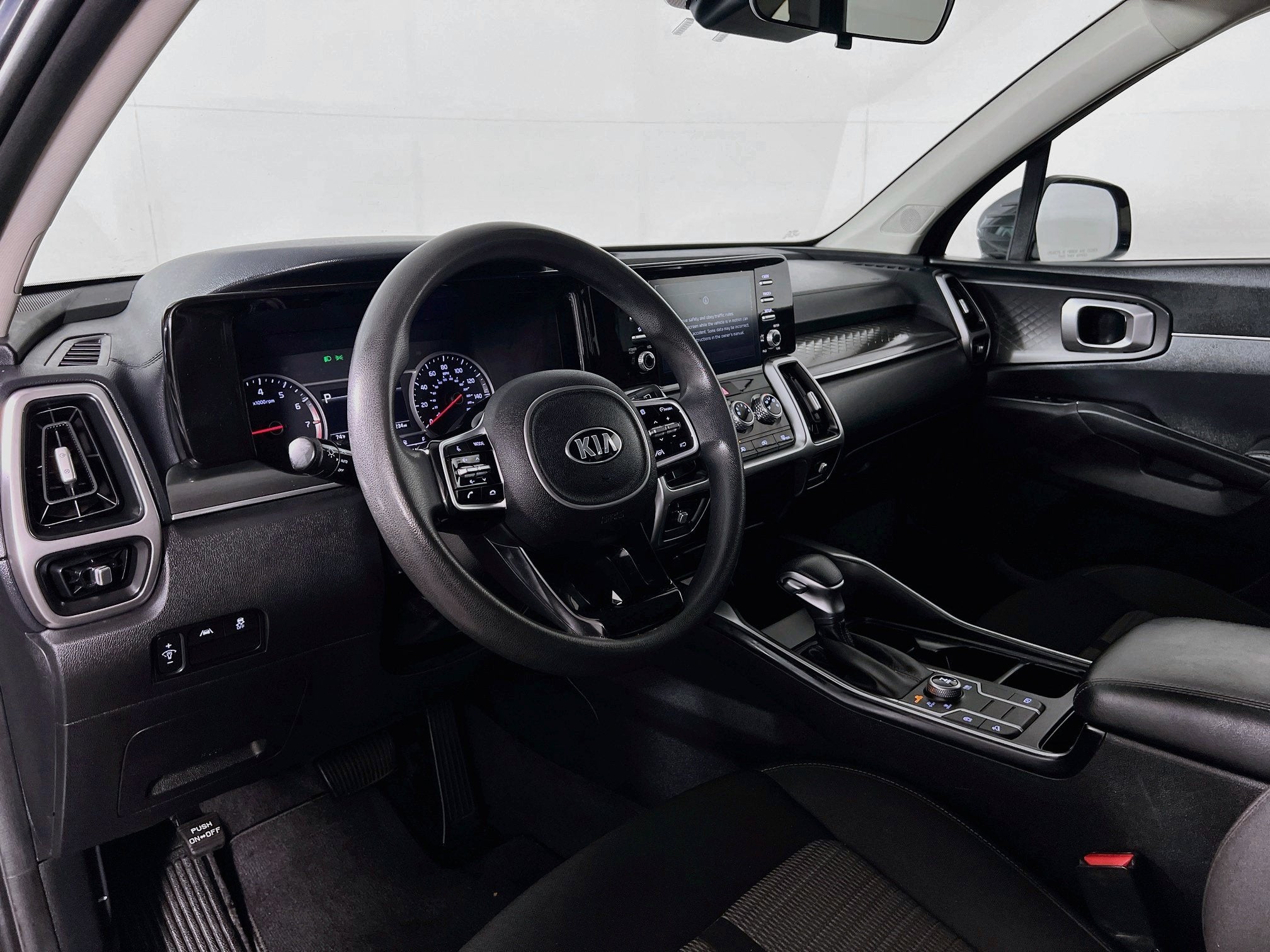 2021 Kia Sorento LX