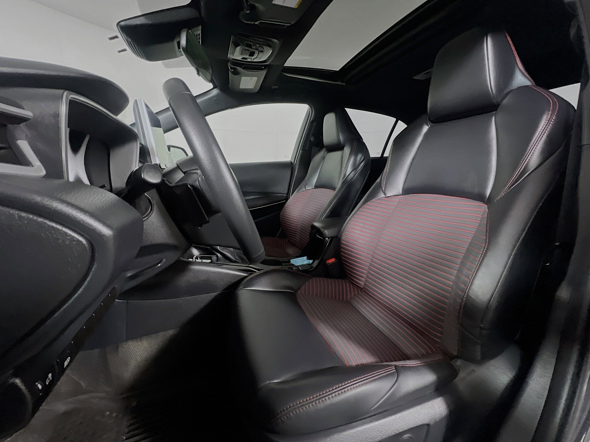 2025 Toyota Corolla XSE