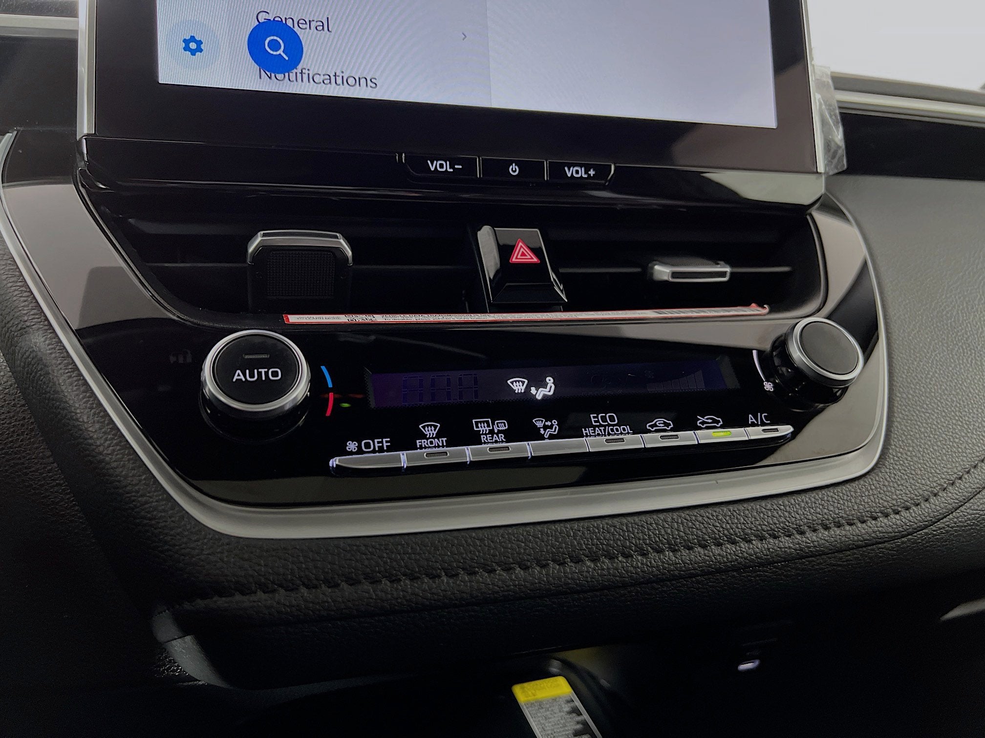 2025 Toyota Corolla XSE