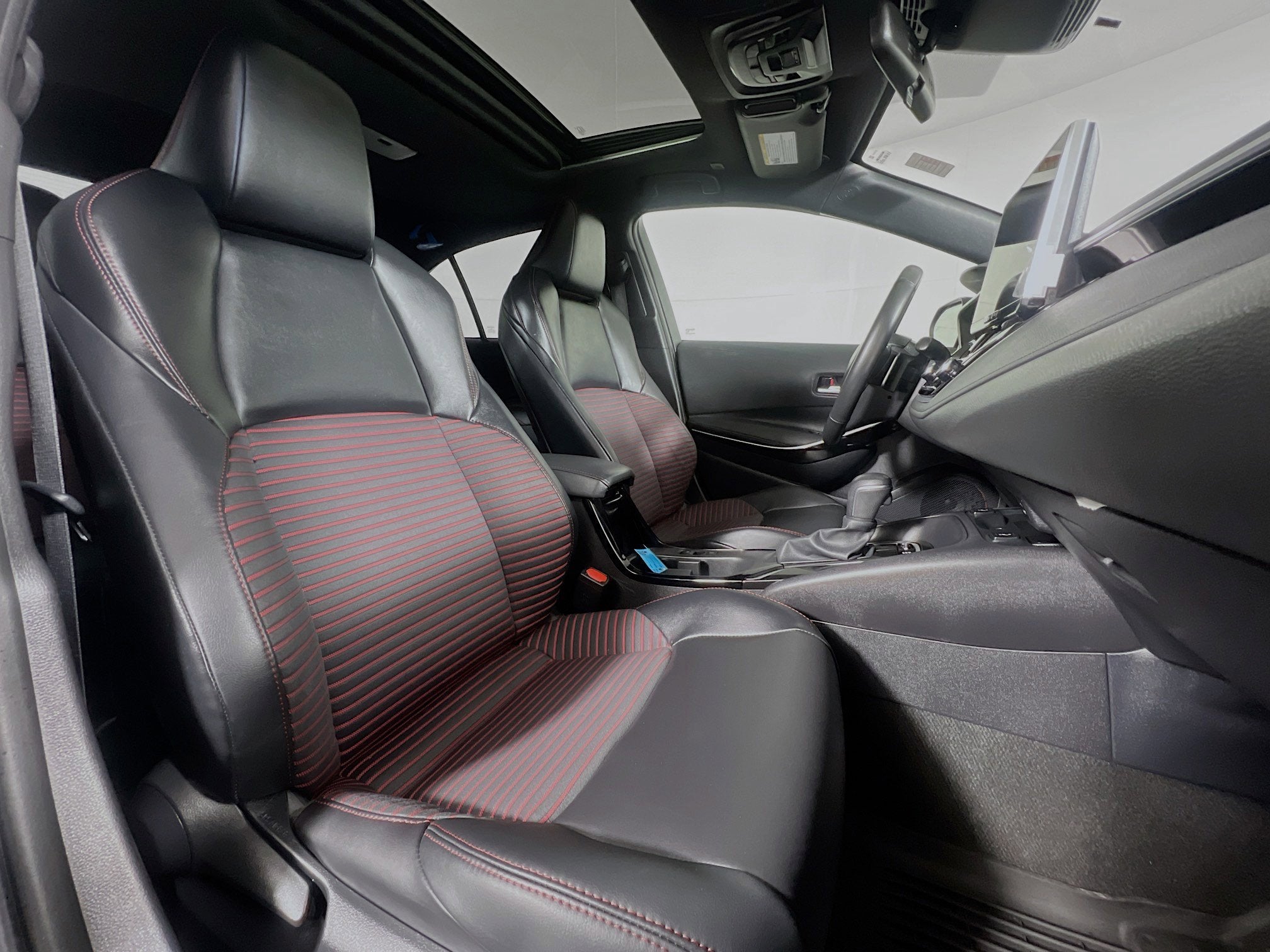 2025 Toyota Corolla XSE