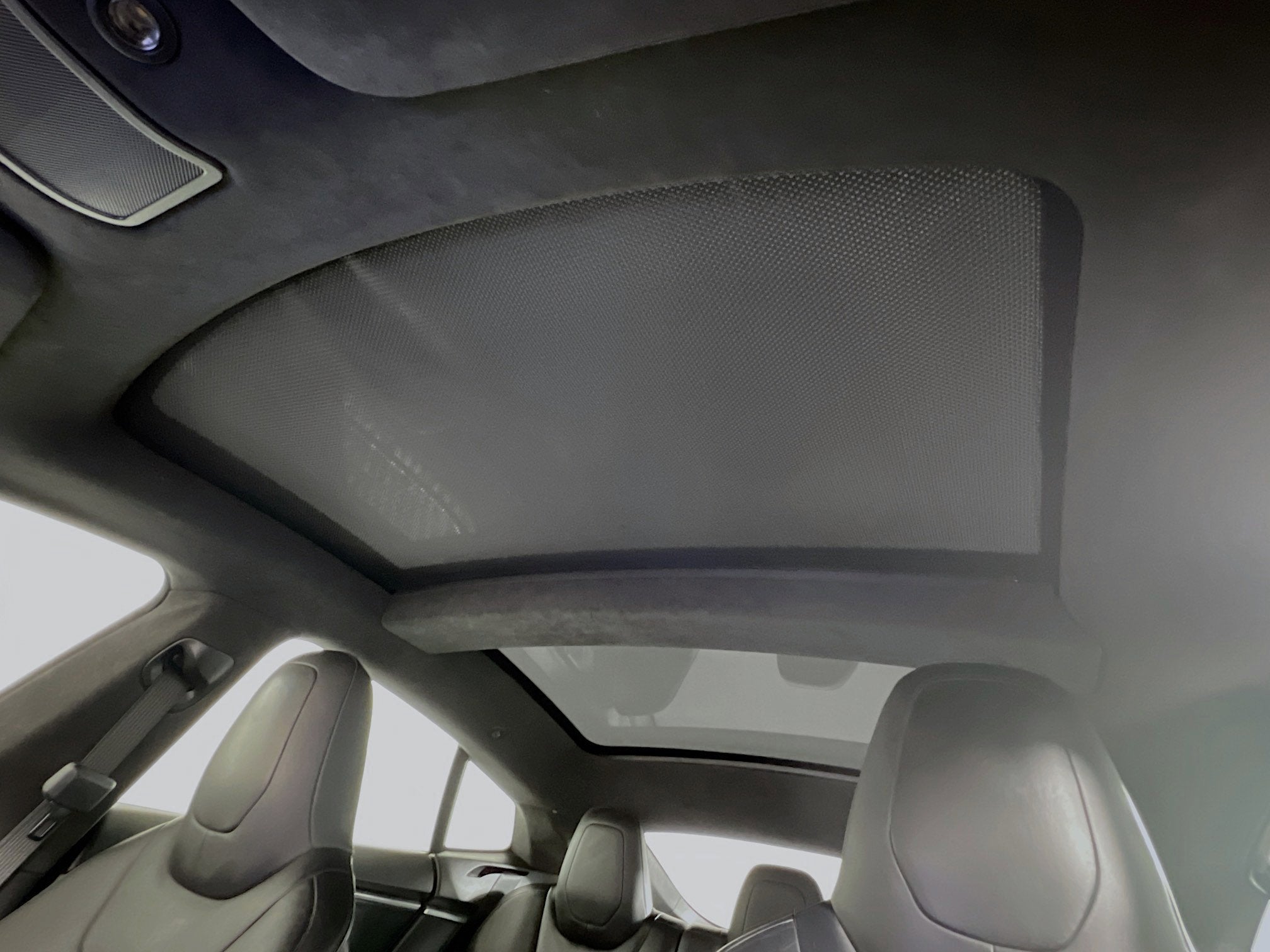 2015 Tesla Model S Base